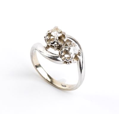 In oro bianco 18k, Anello con diamanti taglio brillante