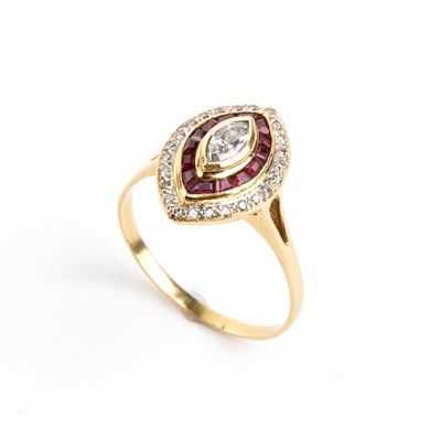 Oro 18k, Anello con diamanti e rubini