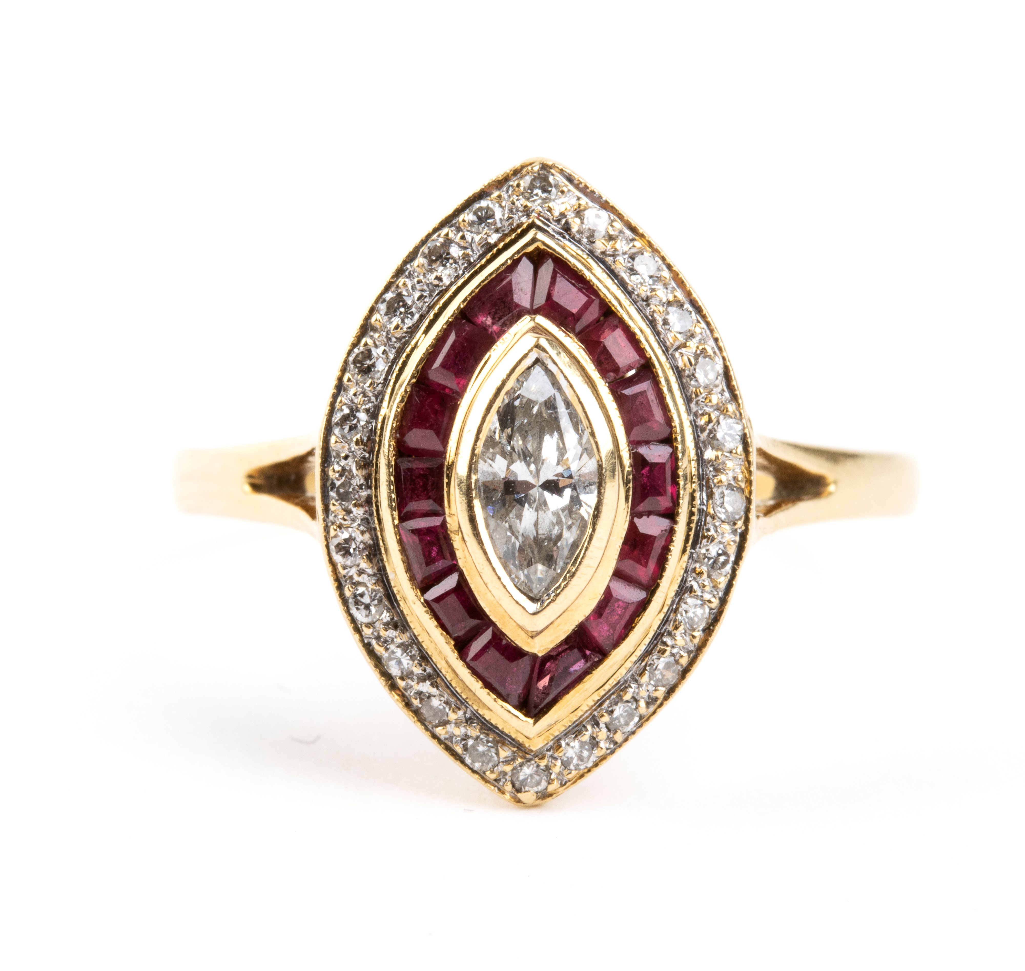 Oro 18k, Anello con diamanti e rubini