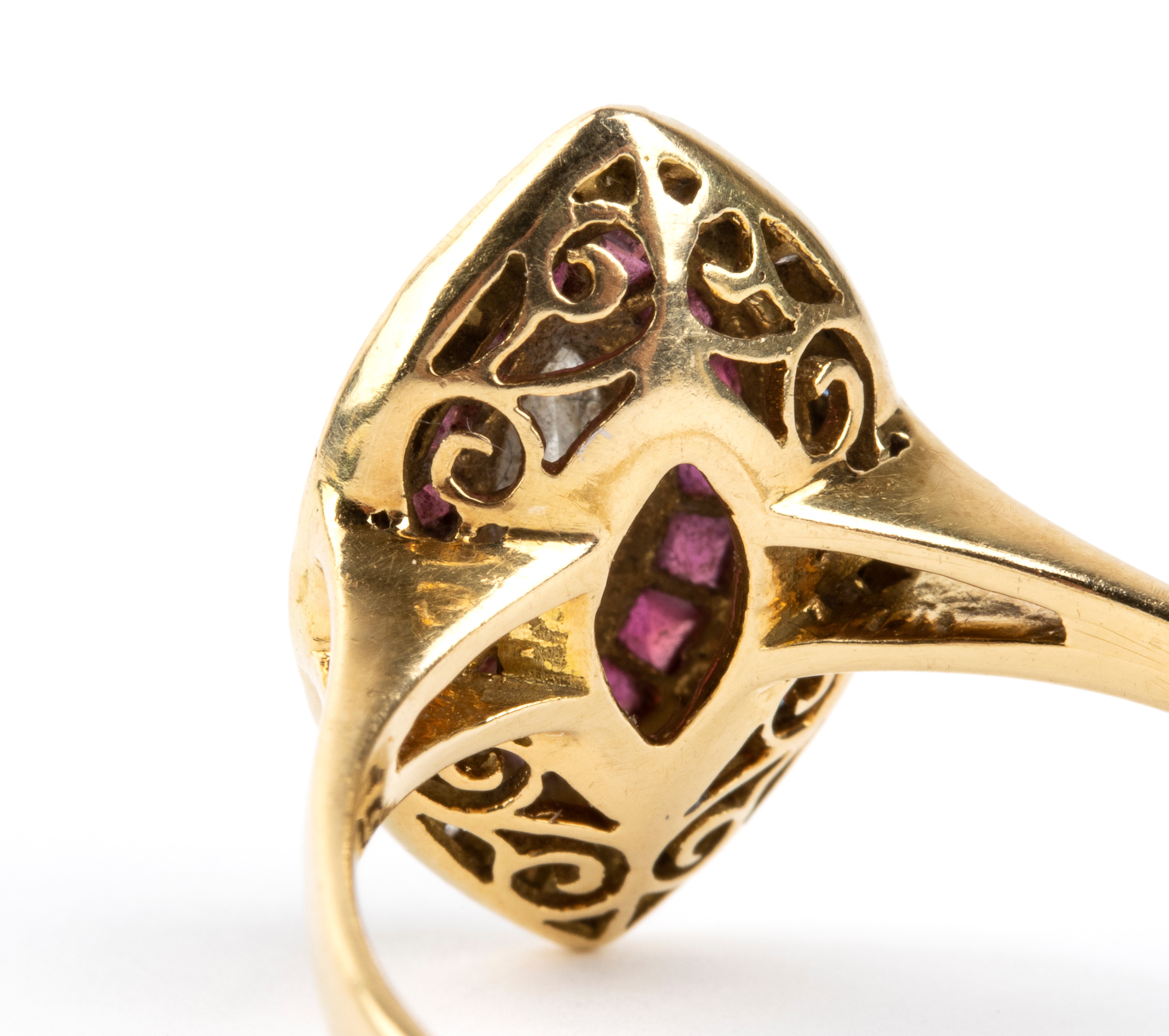 Oro 18k, Anello con diamanti e rubini