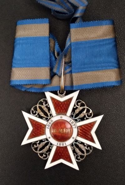 Romania, Insegna di commendatore di secondo tipo dell'Ordine della Corona, argento e smalti polic...