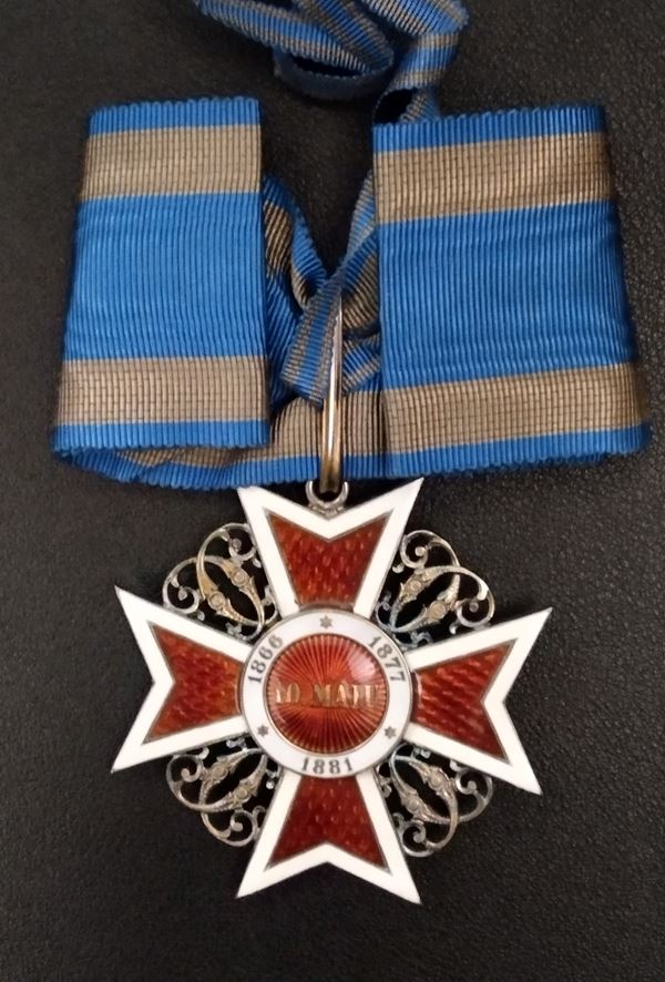 Romania, Order of the Crown, Commander's insignia of the second type