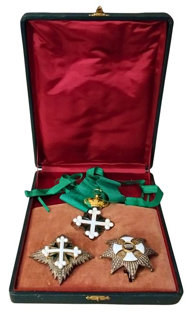 Insegne di Grand'Ufficiale degli Ordini dei SS Maurizio e Lazzaro e della Corona d'Italia, astucc...