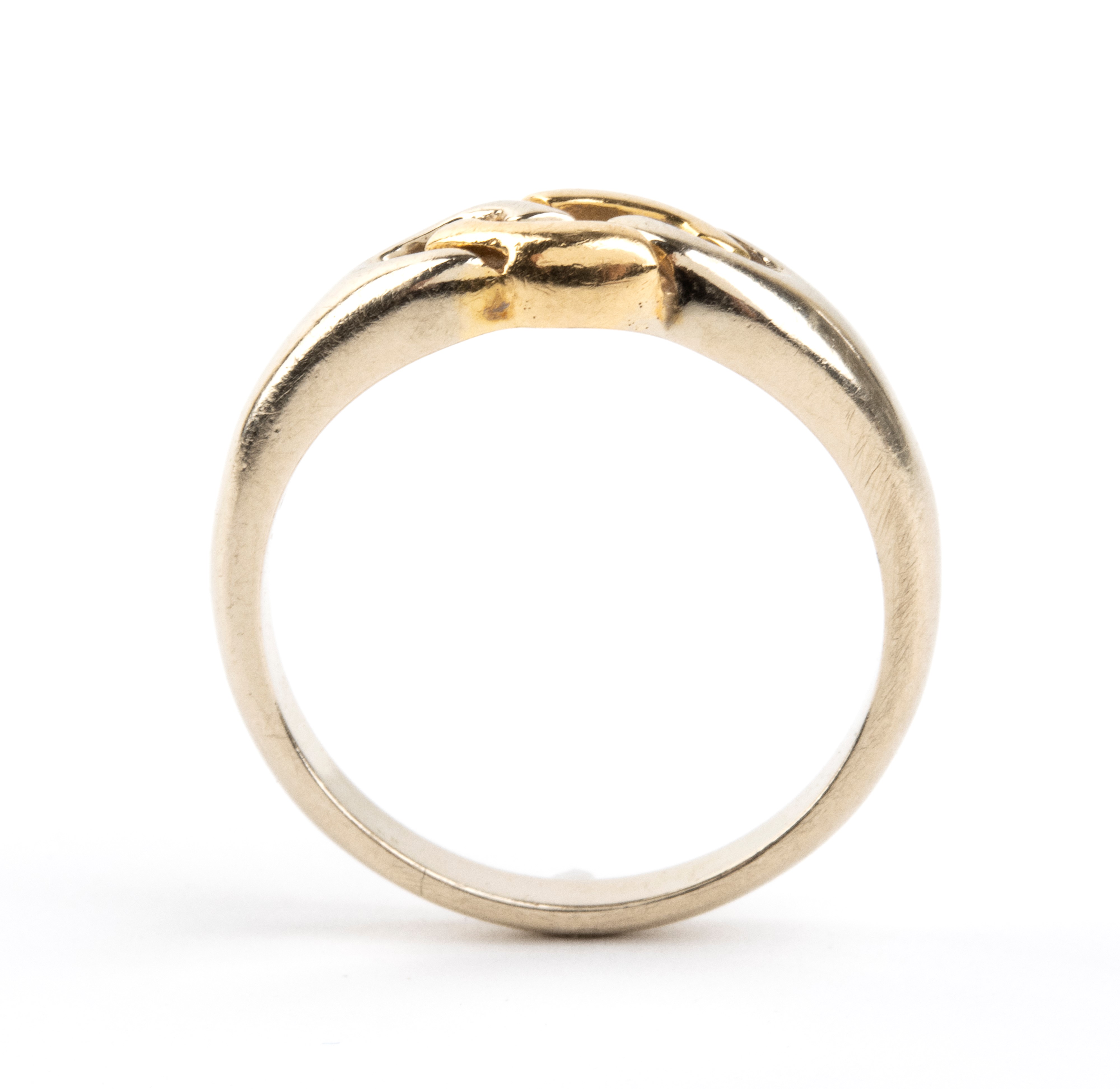 Bulgari - Anello in oro bianco e oro giallo 18k con motivo ad intreccio