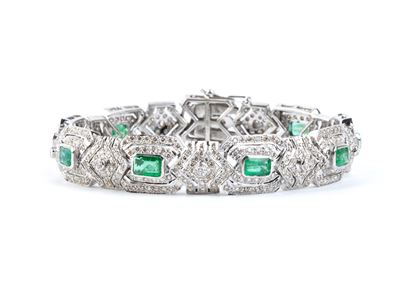 Bracciale in oro bianco con smeraldi ottagonali e diamanti