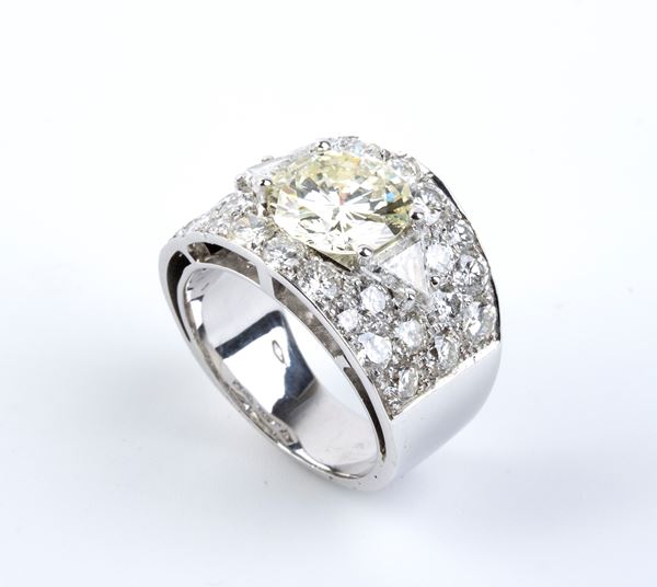 FILIPPO MORONI - Anello in oro con diamanti