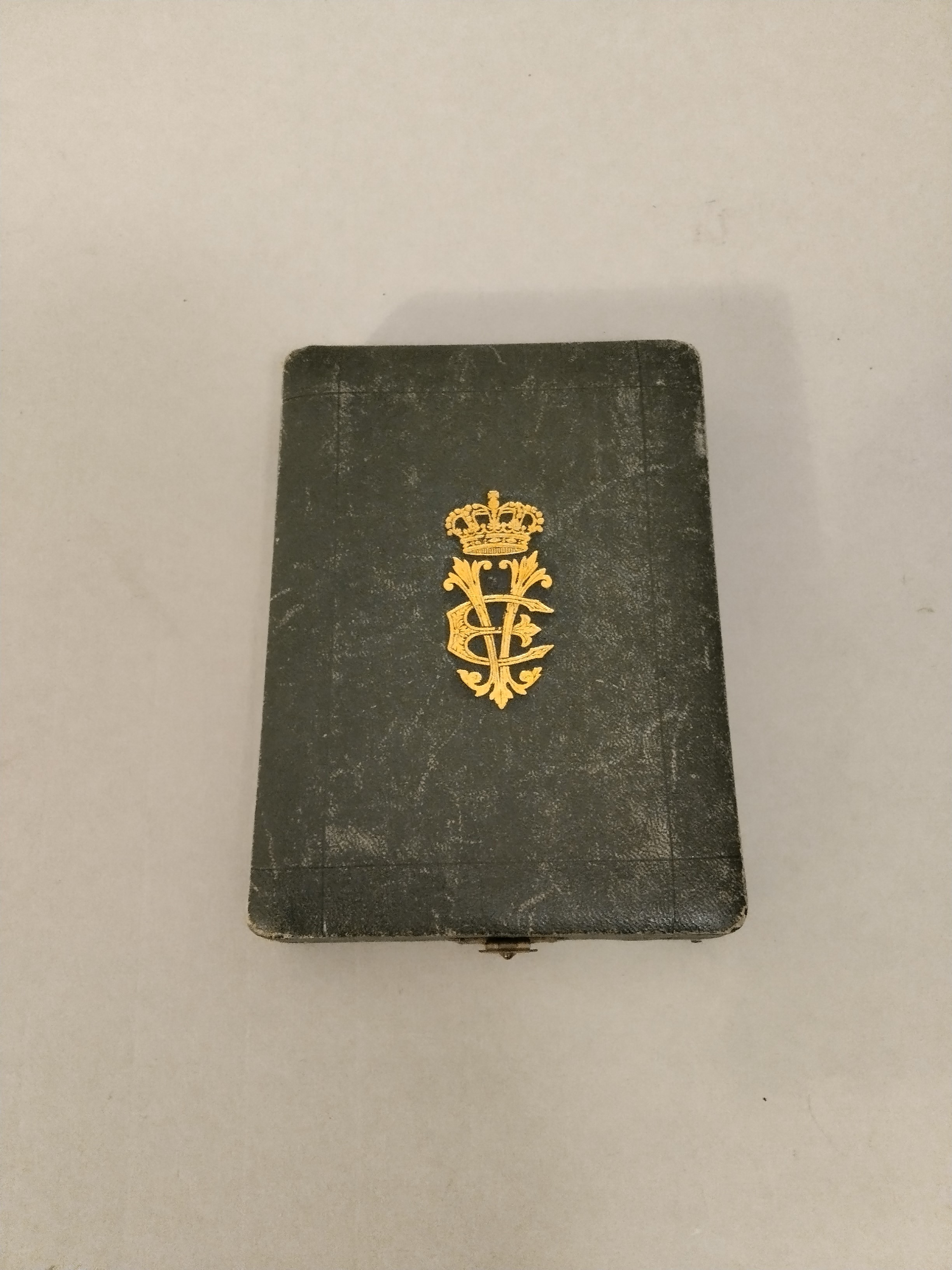 Croce di Commendatore in oro e smalti policromi, primo quarto XX secolo