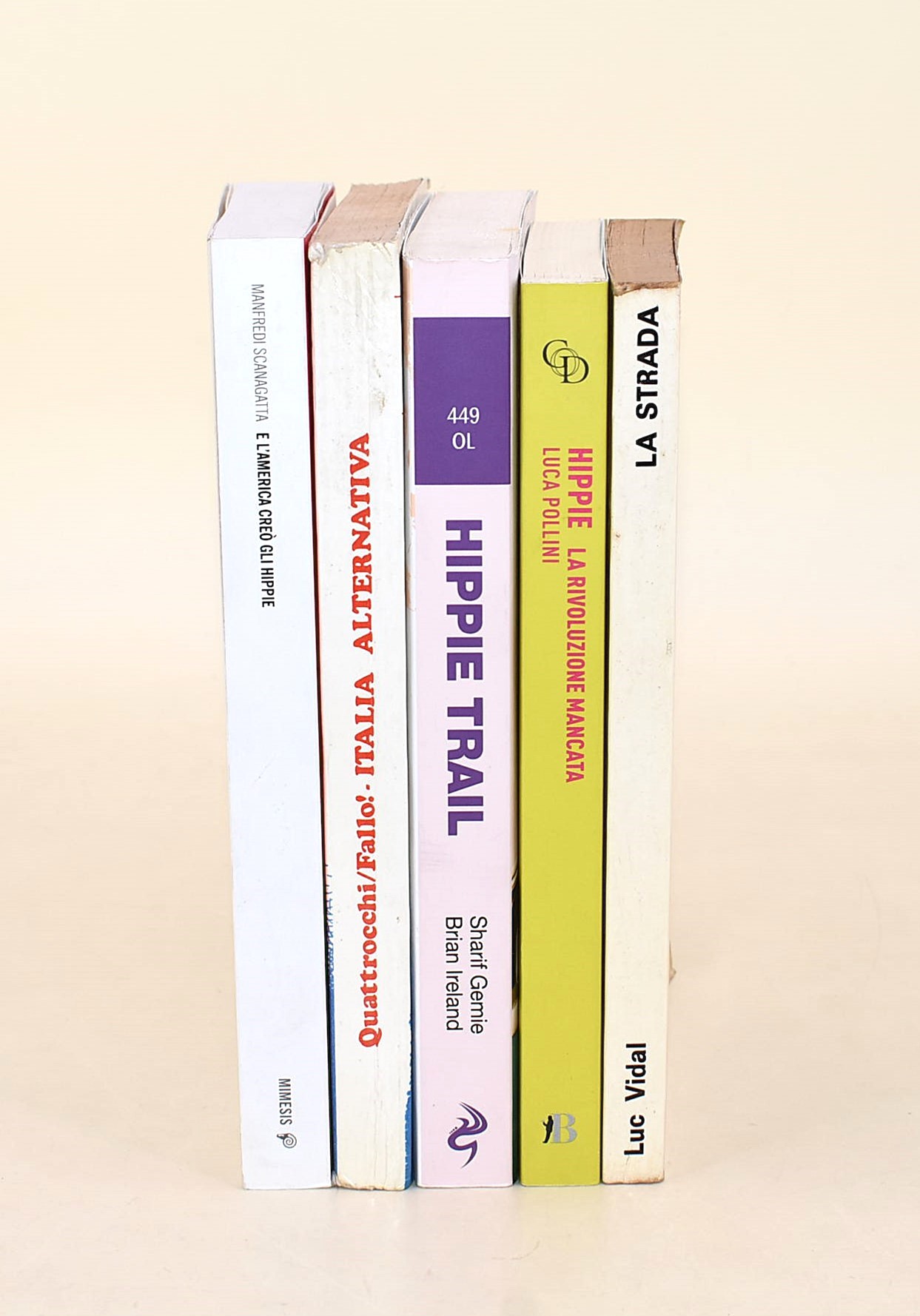 Vidal, Luc - La strada. Il mio diario di hippy; Pollini, Luca - Hippie. La rivoluzione mancata; S...