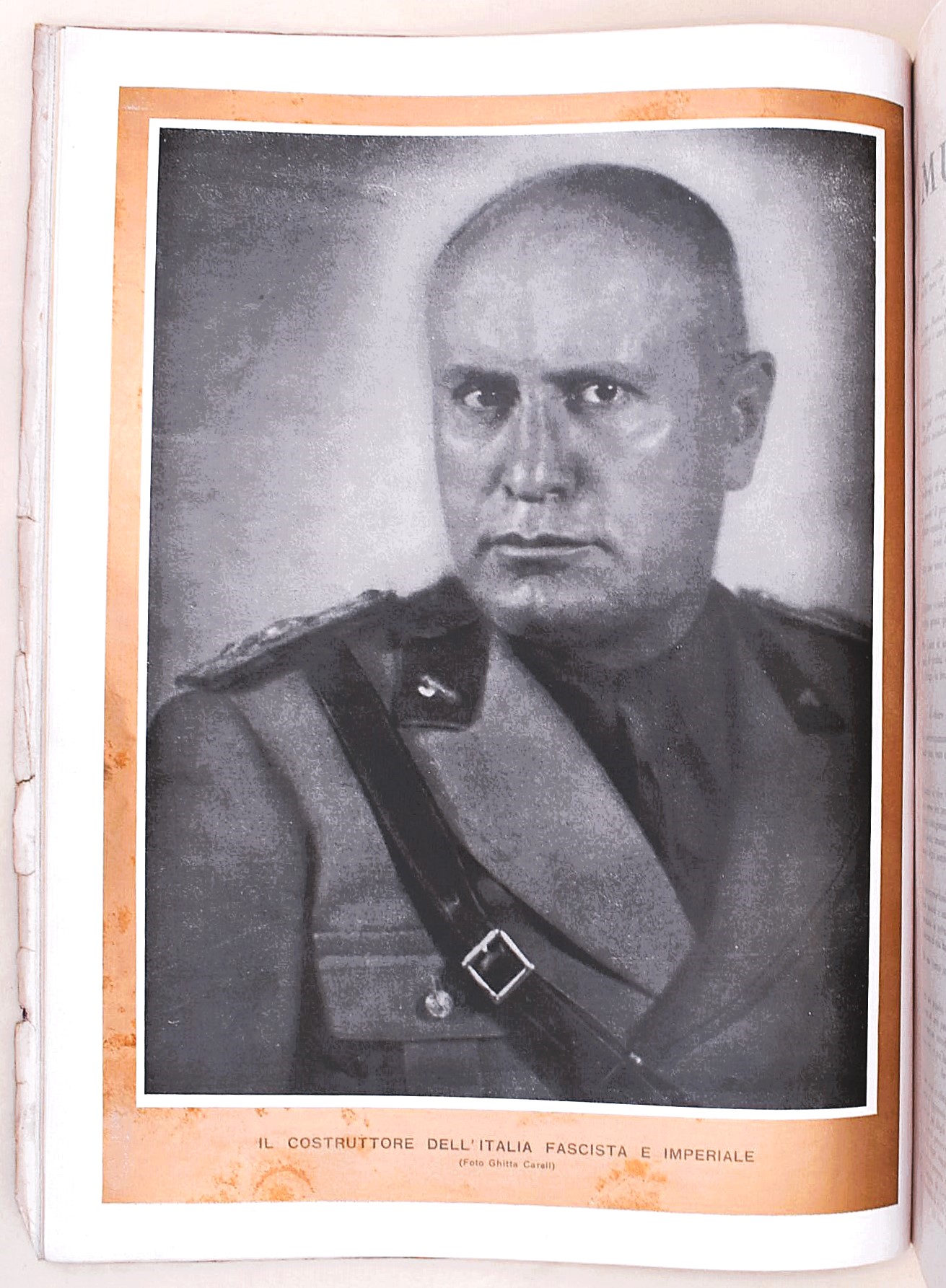 Riviste italiane del periodo fascista: 'La Nostra Guerra' (1942), 'Panorami della Guerra' (1941),...