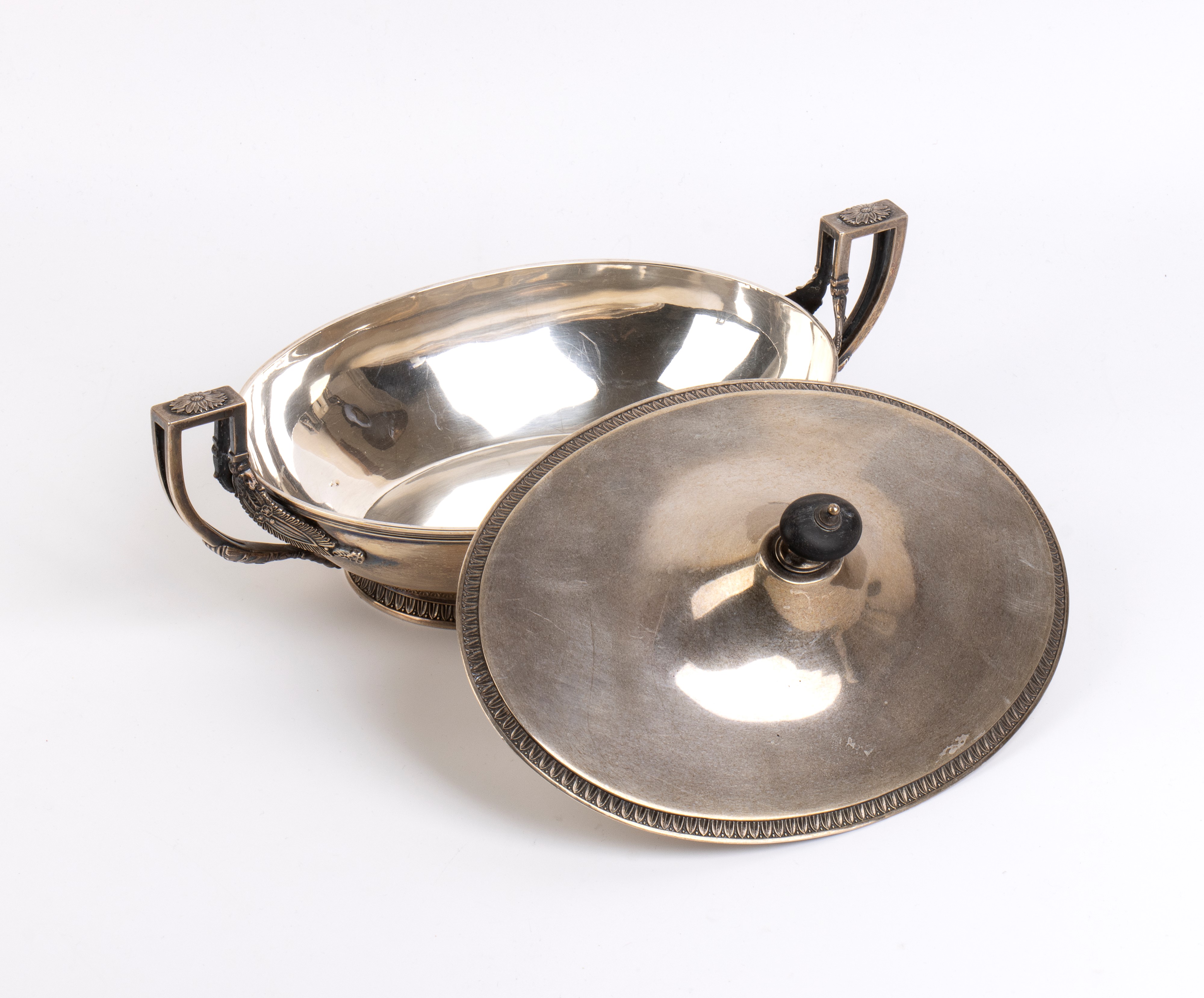 Legumiera svizzera in argento