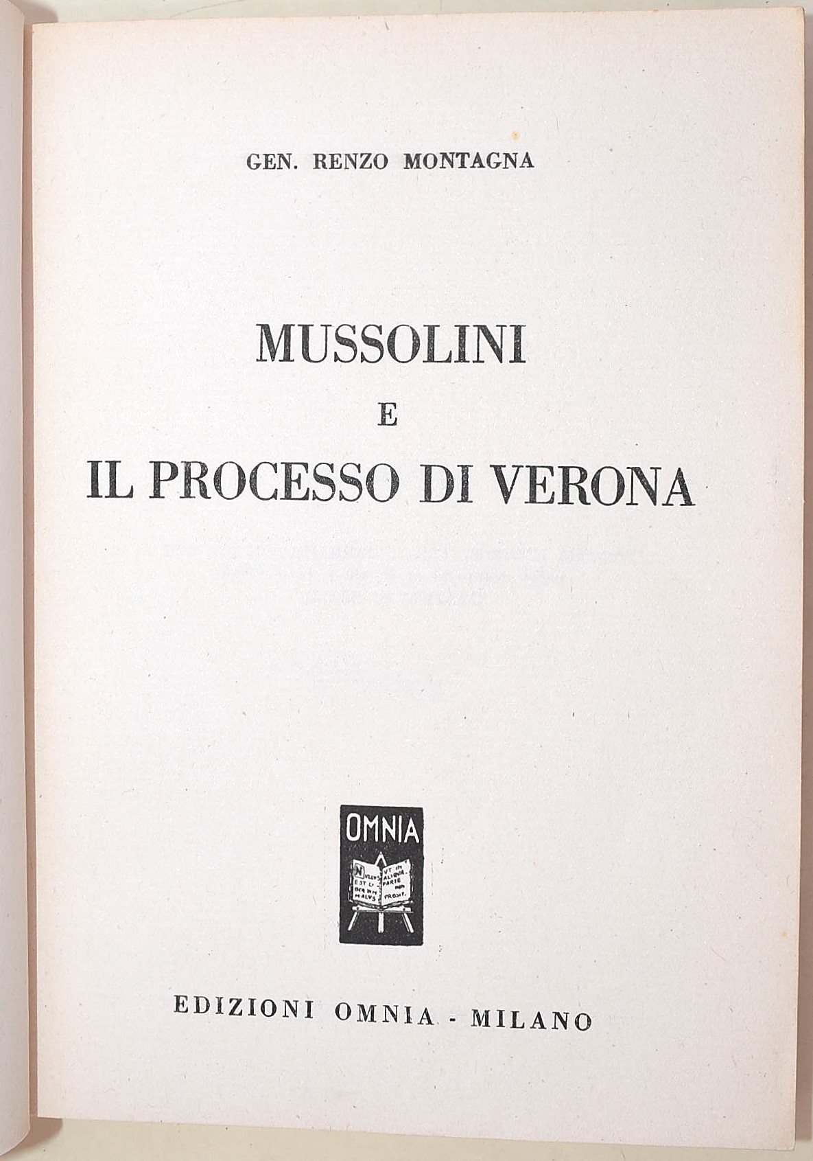 Tre volumi sulla figura di Adolf Hitler e Benito Mussolini