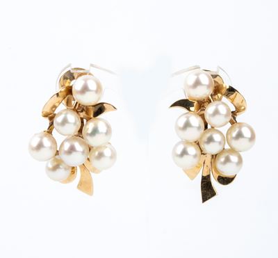 Orecchini a clip, Paio di orecchini con perle coltivate d'acqua salata in oro giallo 14k (anni '5...