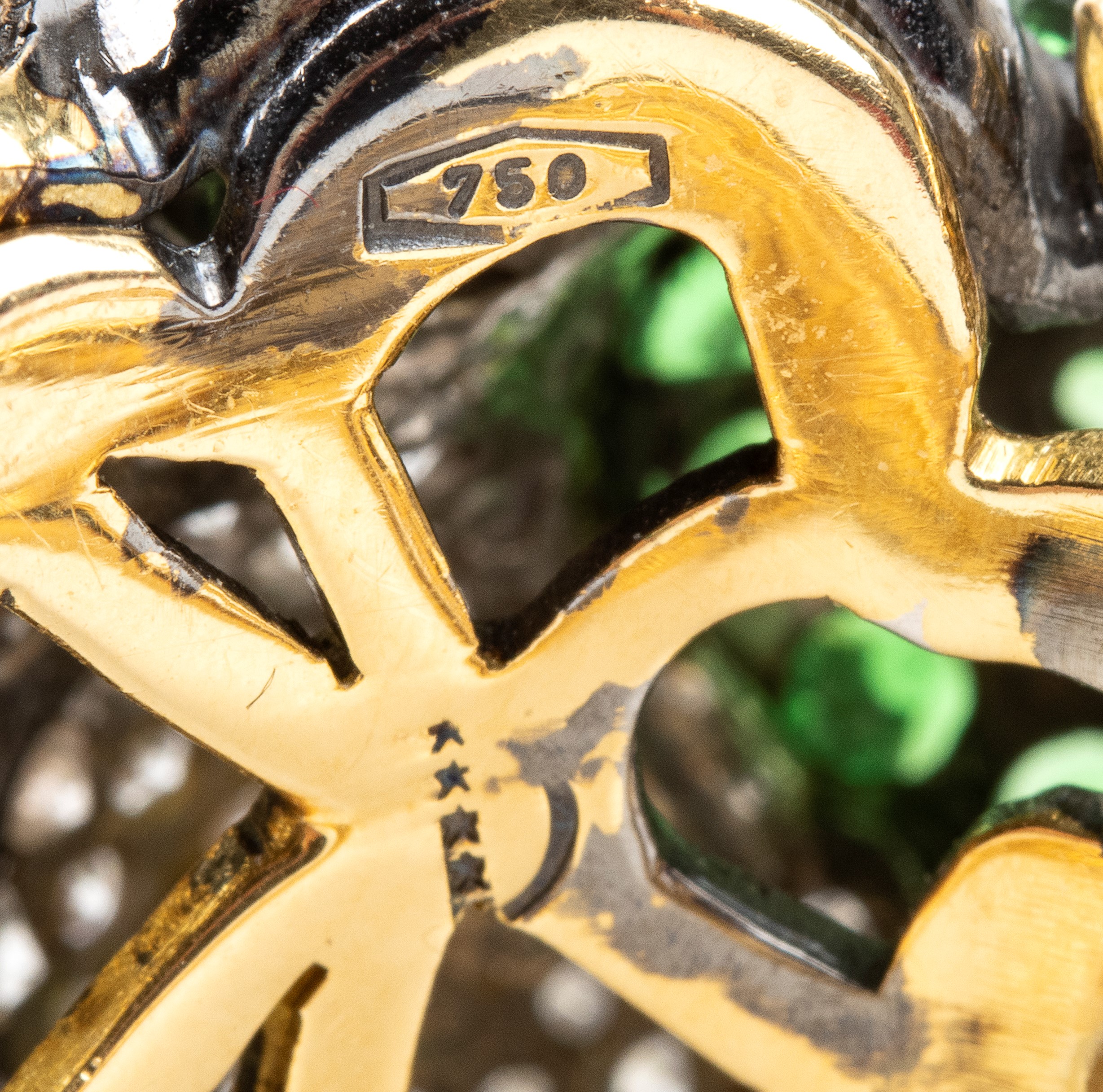 Anni '60, anello in oro giallo con diamanti, peridoti e quarzi citrini