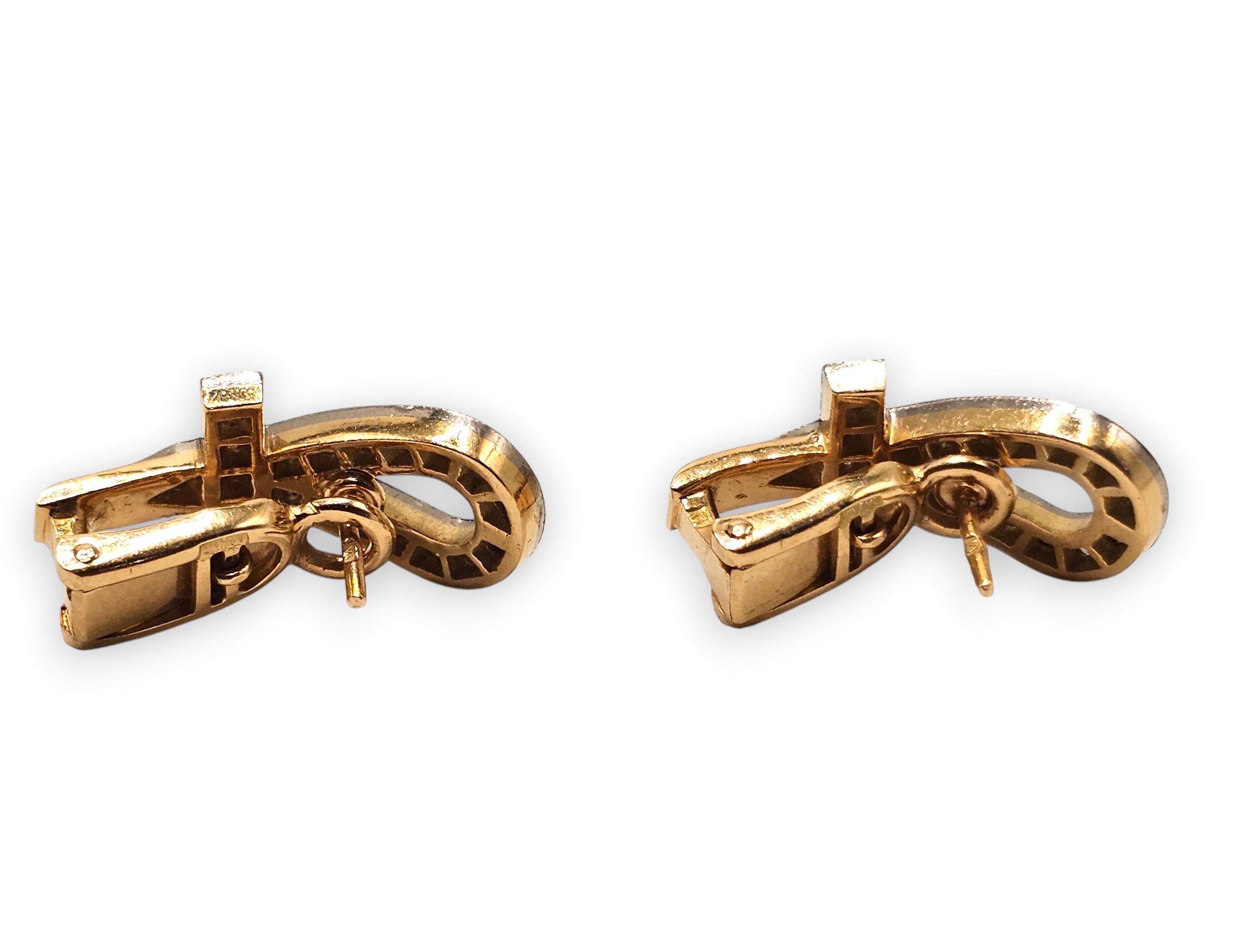 Croce egizia (Ankh), Paio di orecchini in oro 18k con diamanti