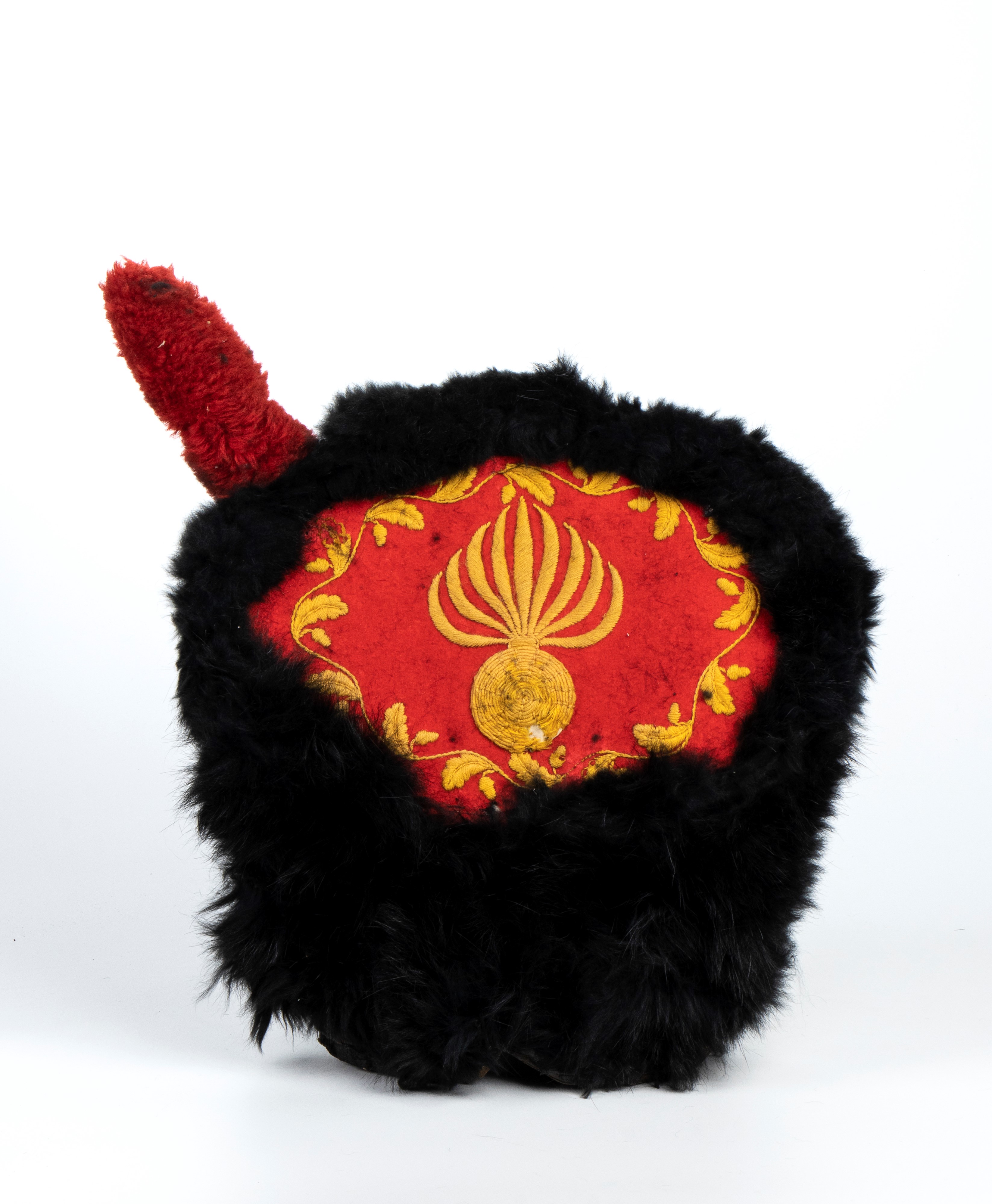 Regno delle Due Sicilie, Berrettone di pelo da granatiere