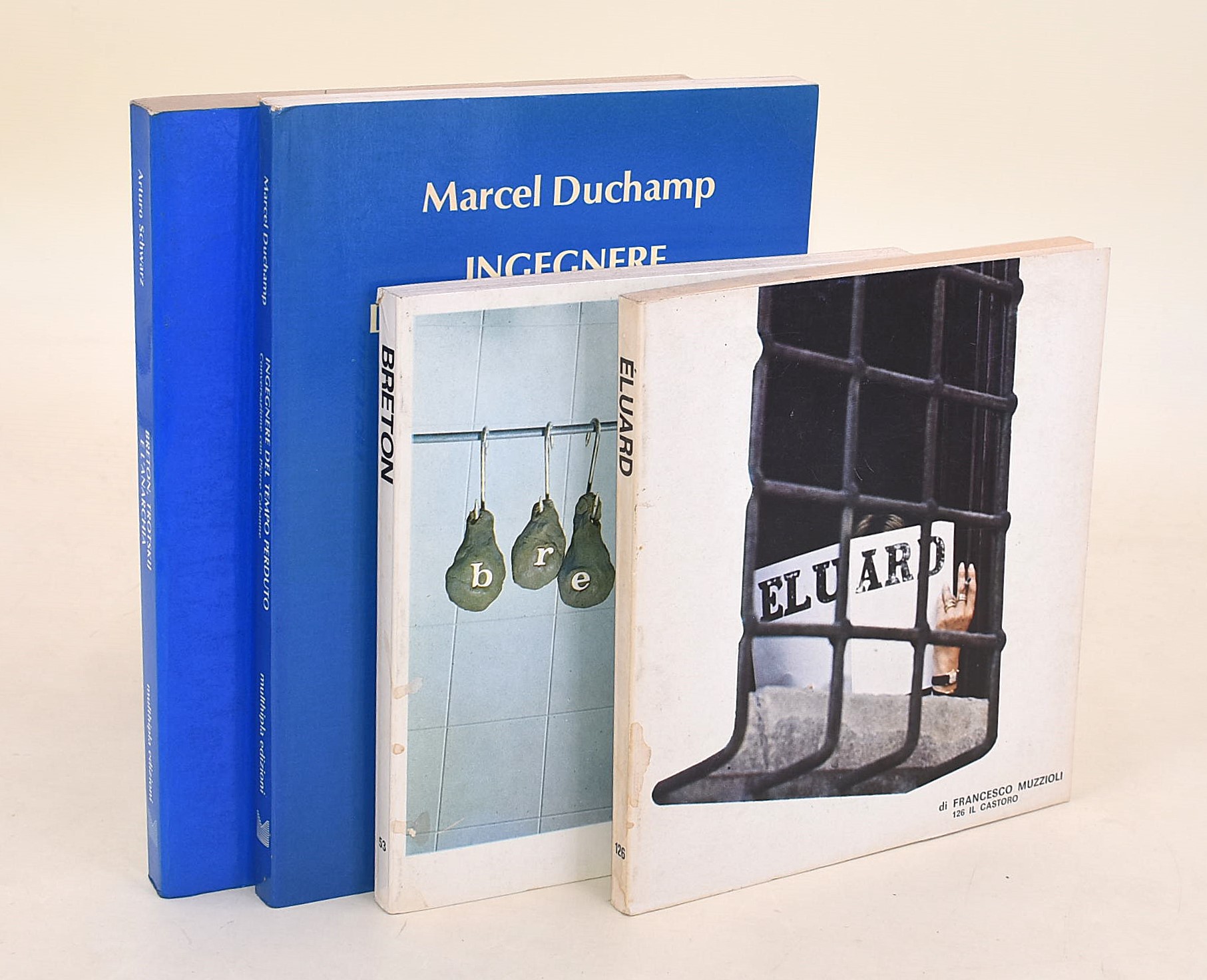 Muzzoli, Éluard; Binni, Breton; Schwarz, Trotskij e l'anarchia; Duchamp, Ingegnere del tempo perd...