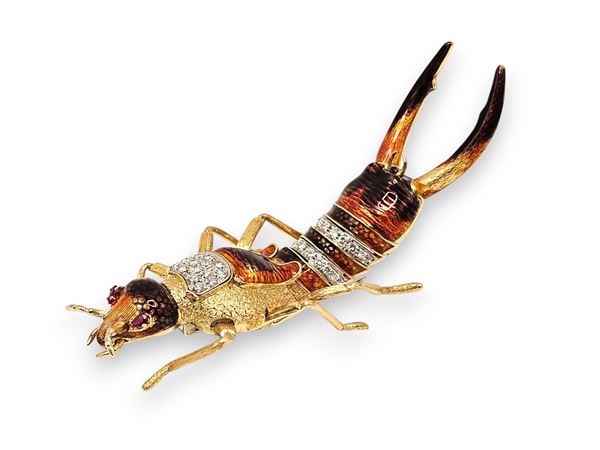 Spilla insetto in oro, smalti e diamanti    