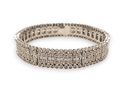 Bracciale in platino con diamanti, motivo a nastro snodato e pavé