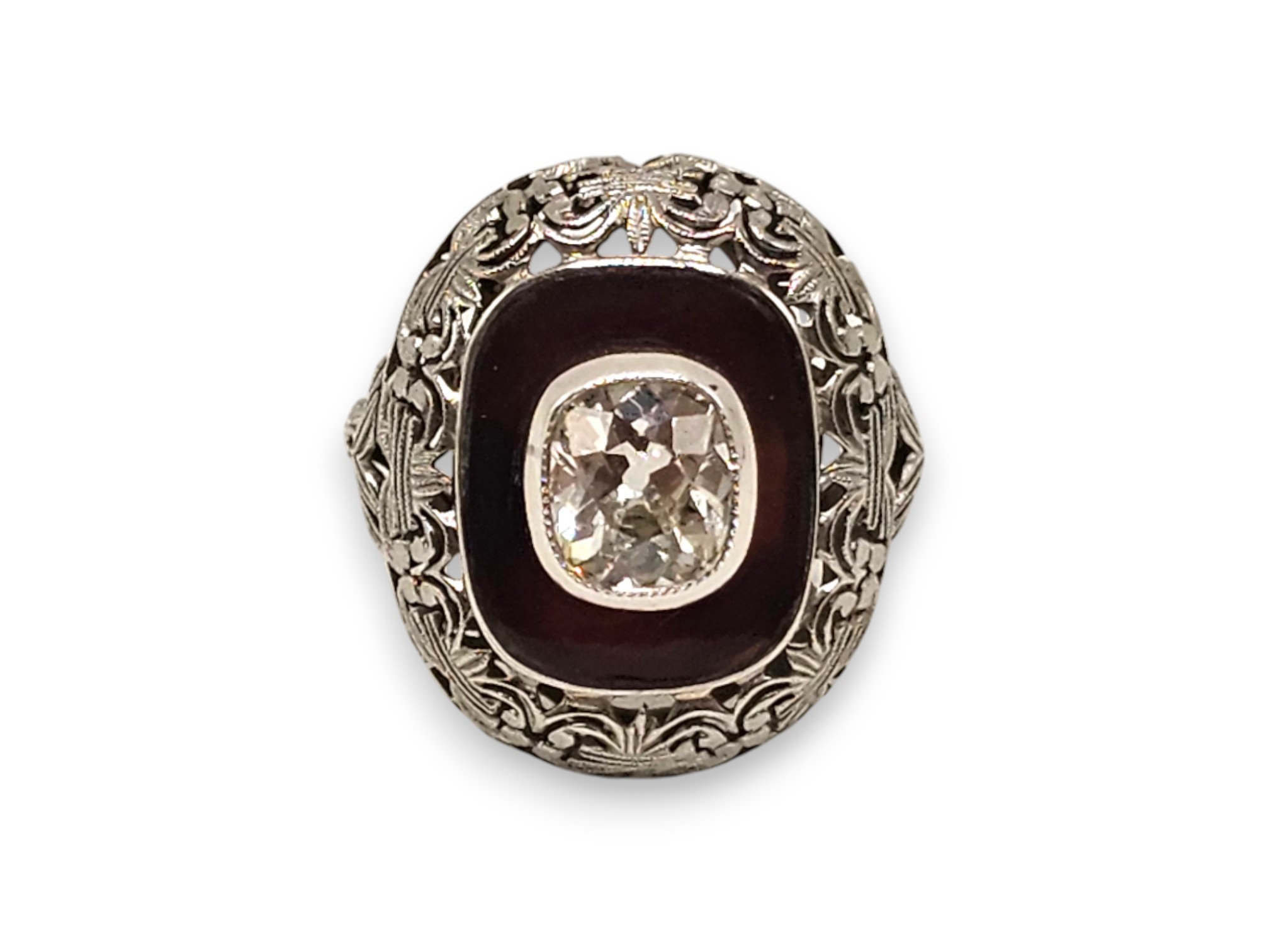 Anello in platino con diamante taglio old mine e inserto in onice, anni '30