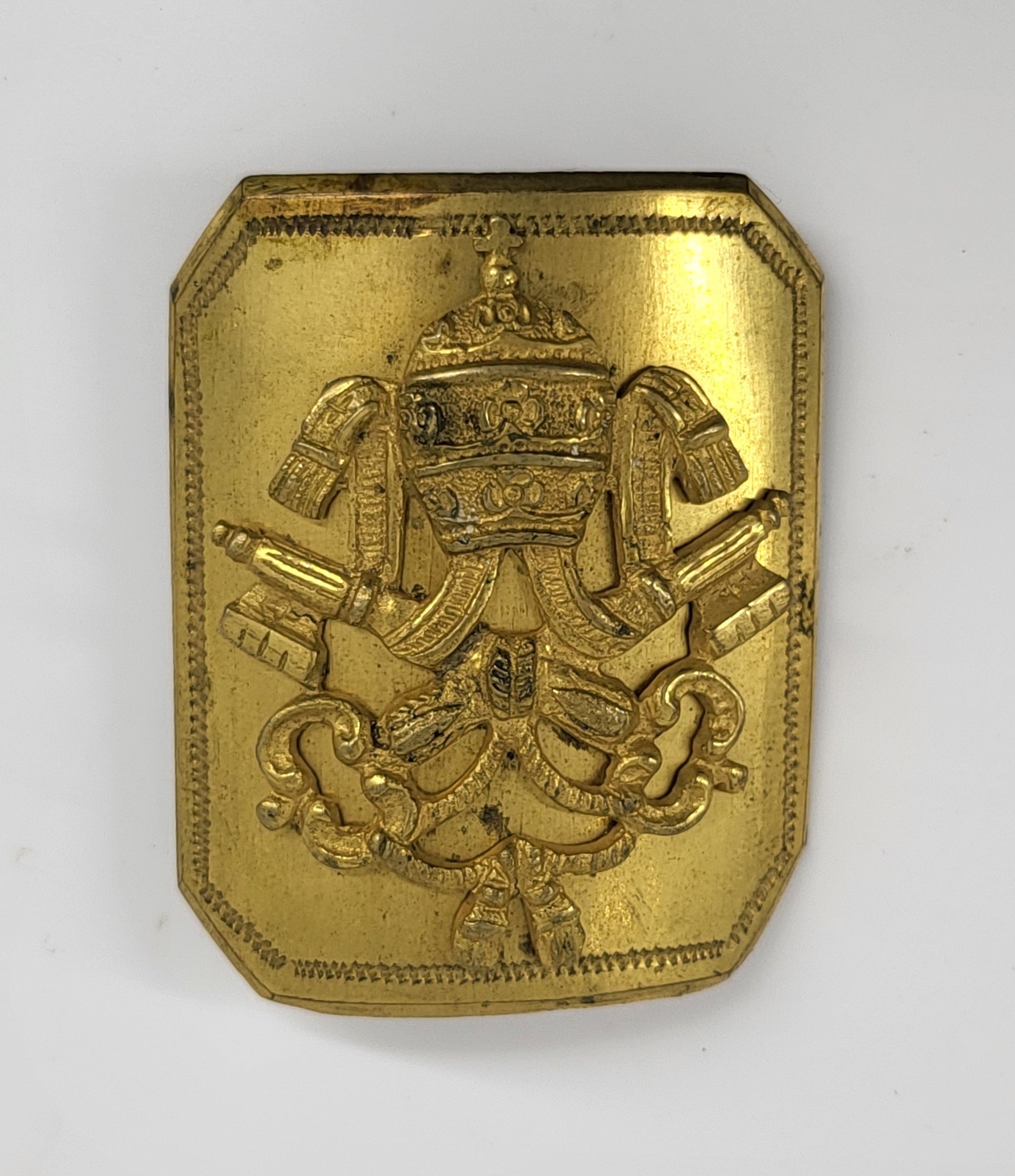 Fibbia in bronzo dorato per cintura di uniforme della fanteria pontificia, Pio IX, 1850 ca.
