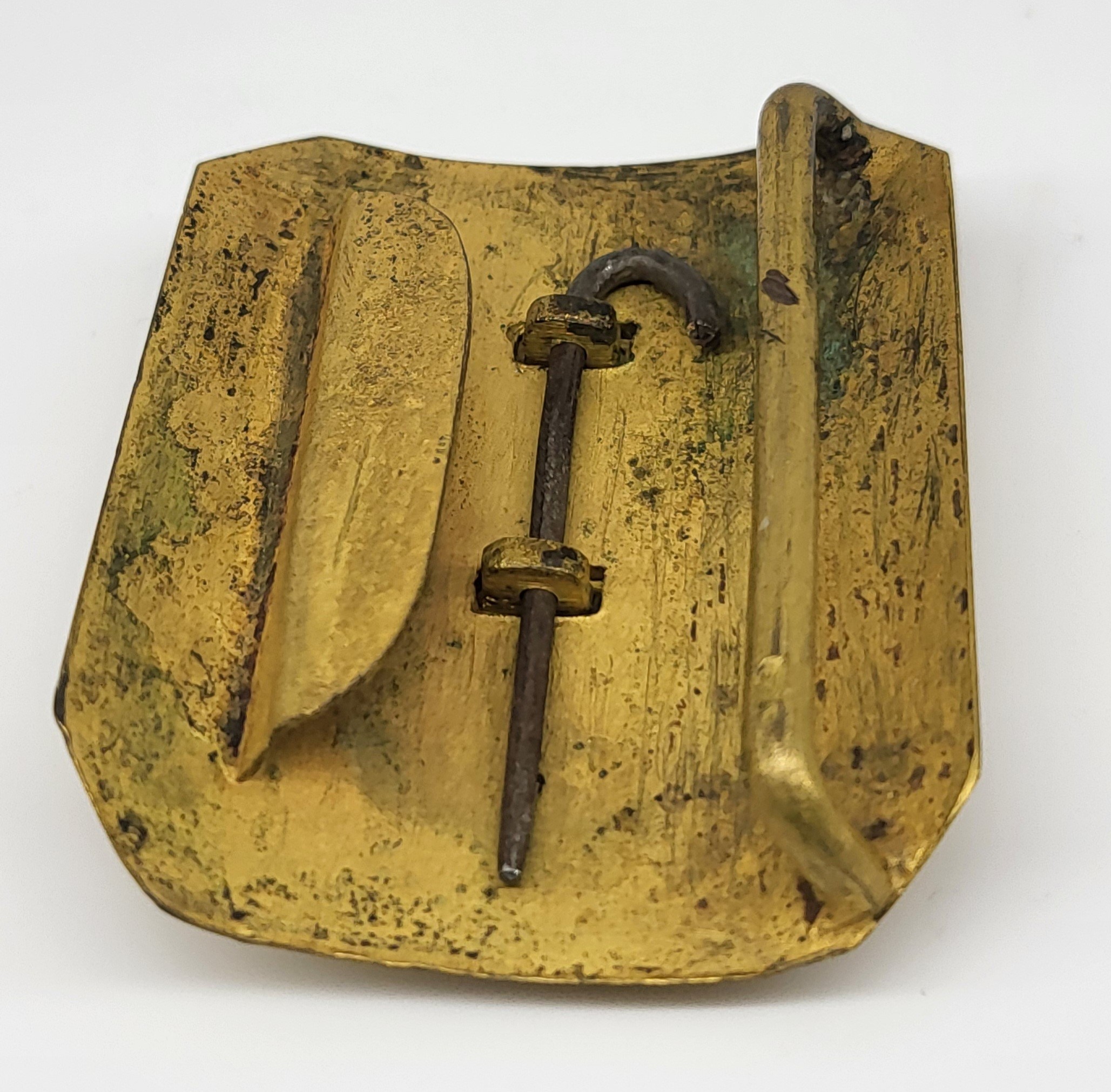 Fibbia in bronzo dorato per cintura di uniforme della fanteria pontificia, Pio IX, 1850 ca.