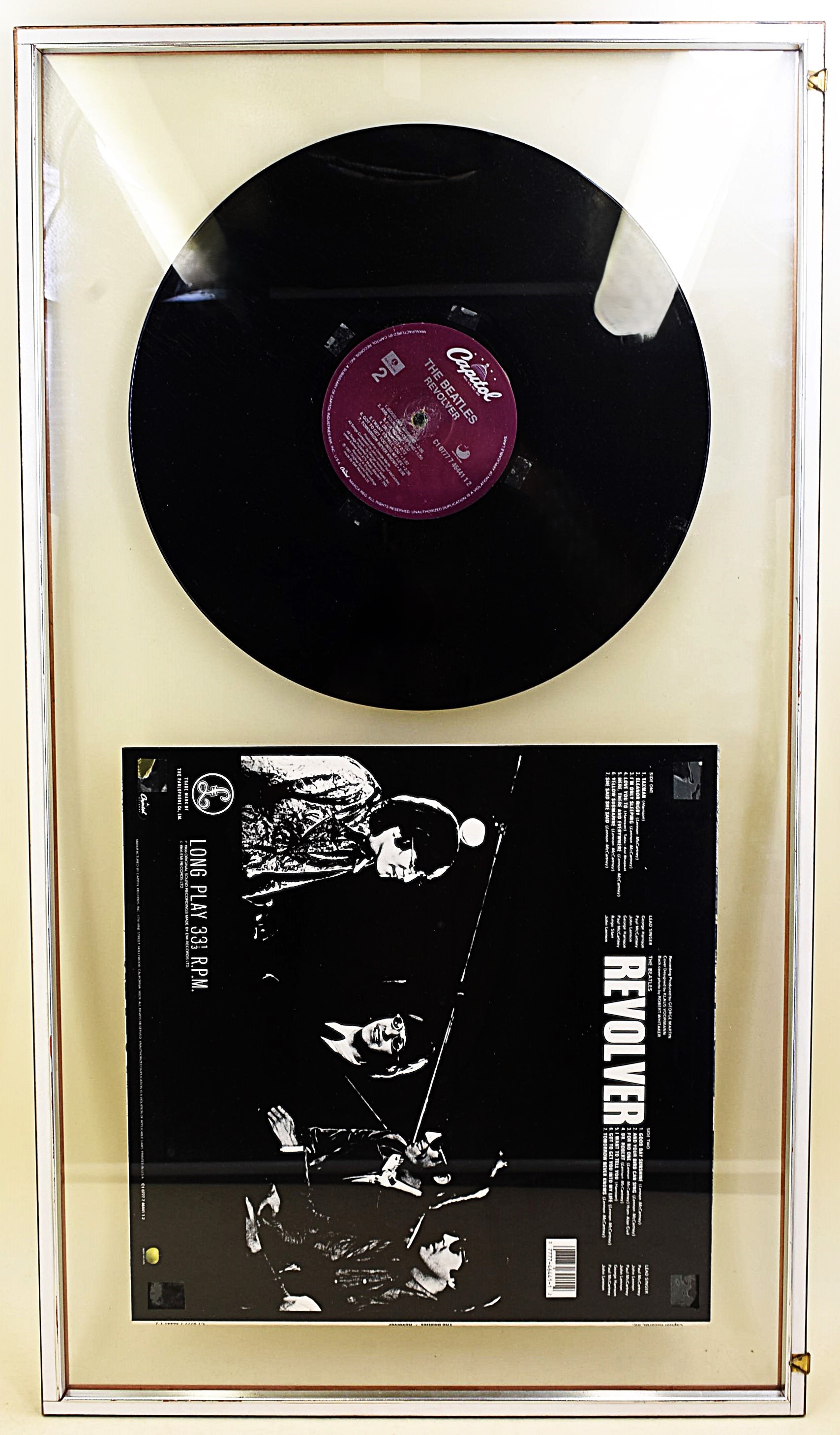 John Lennon, Revolver LP con Ritratto e Rivista Mojo 2000