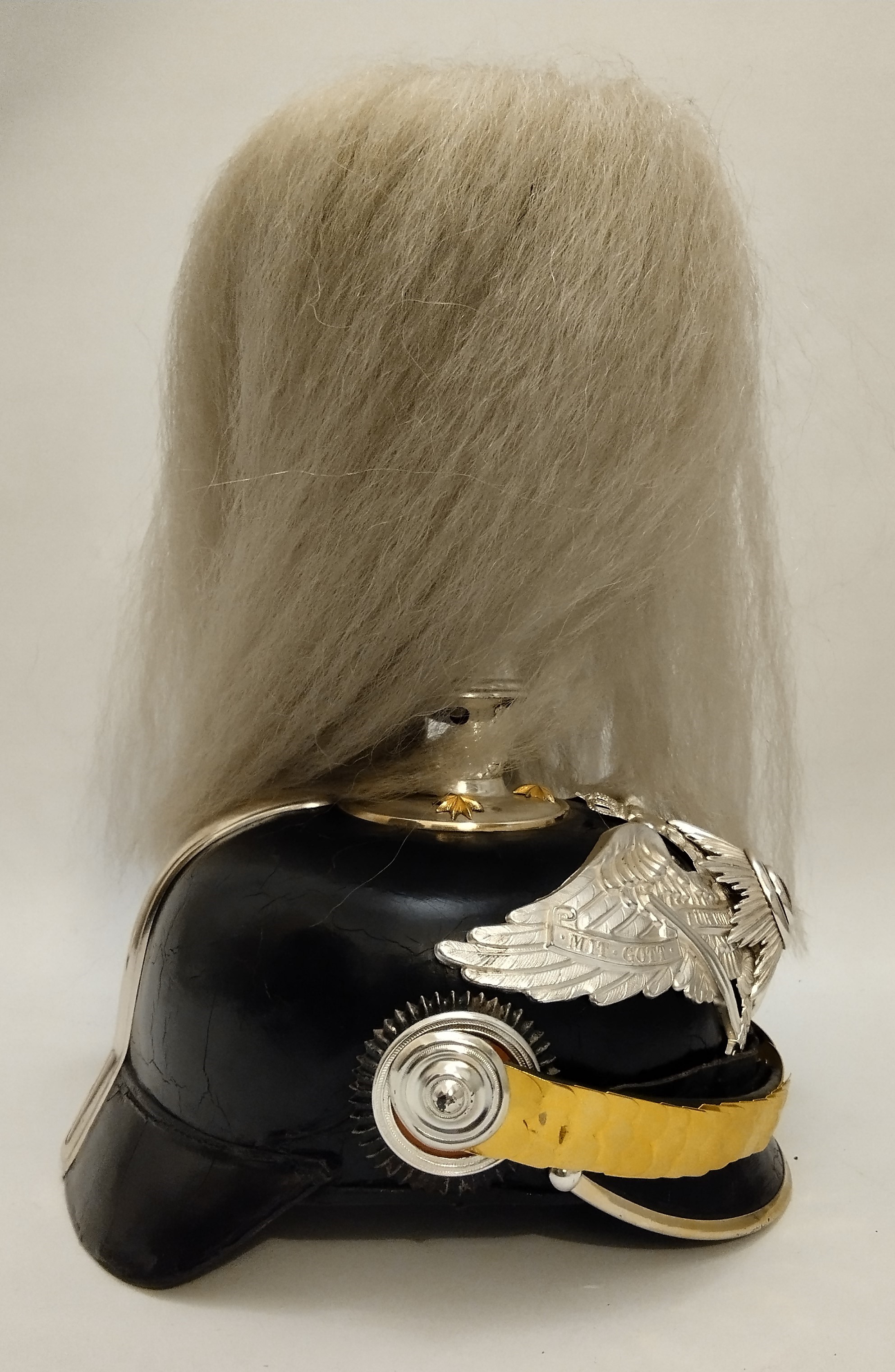 Pickelhaube per un Ufficiale dei Fucilieri della Guardia con Arbush