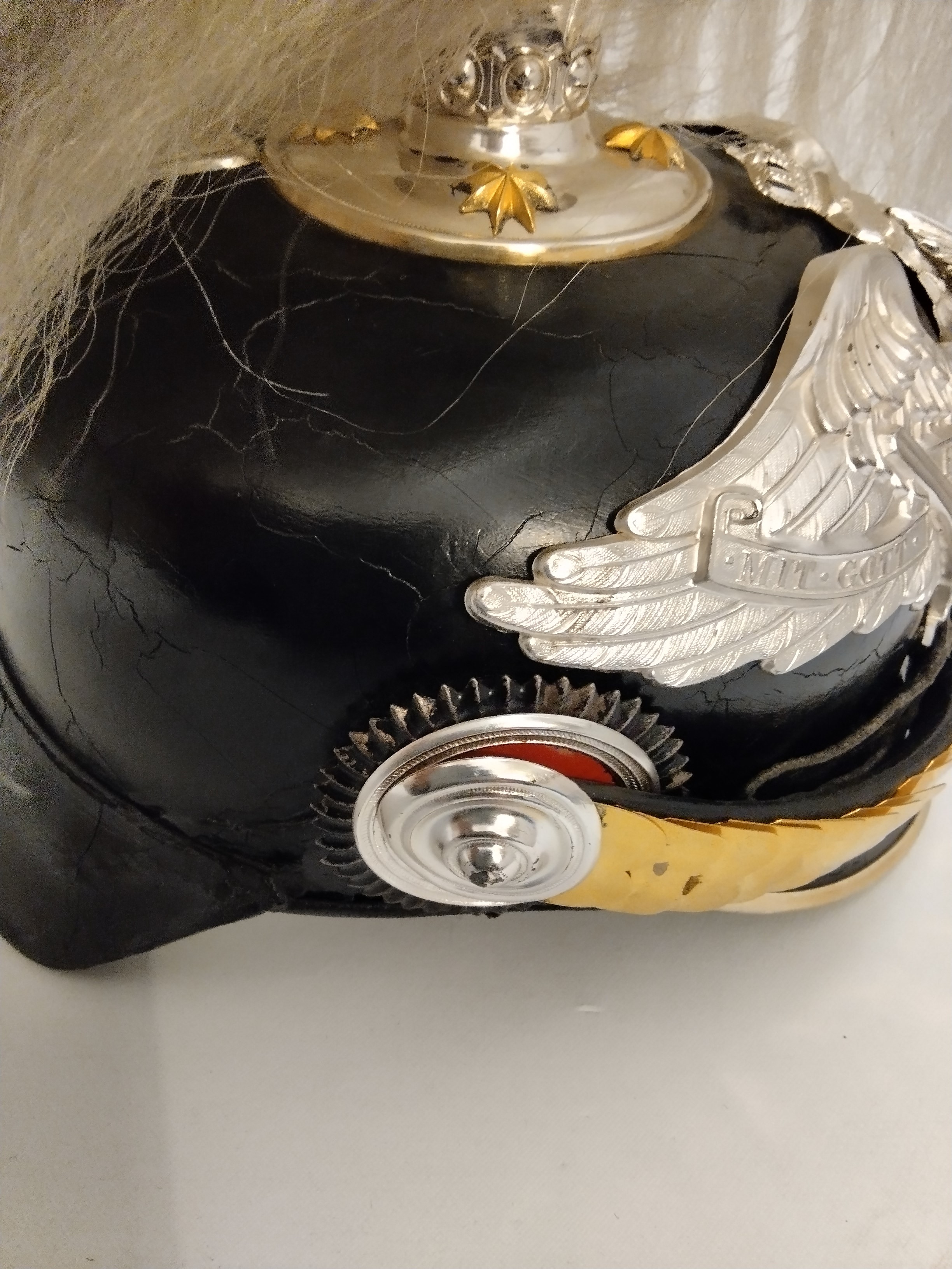 Pickelhaube per un Ufficiale dei Fucilieri della Guardia con Arbush
