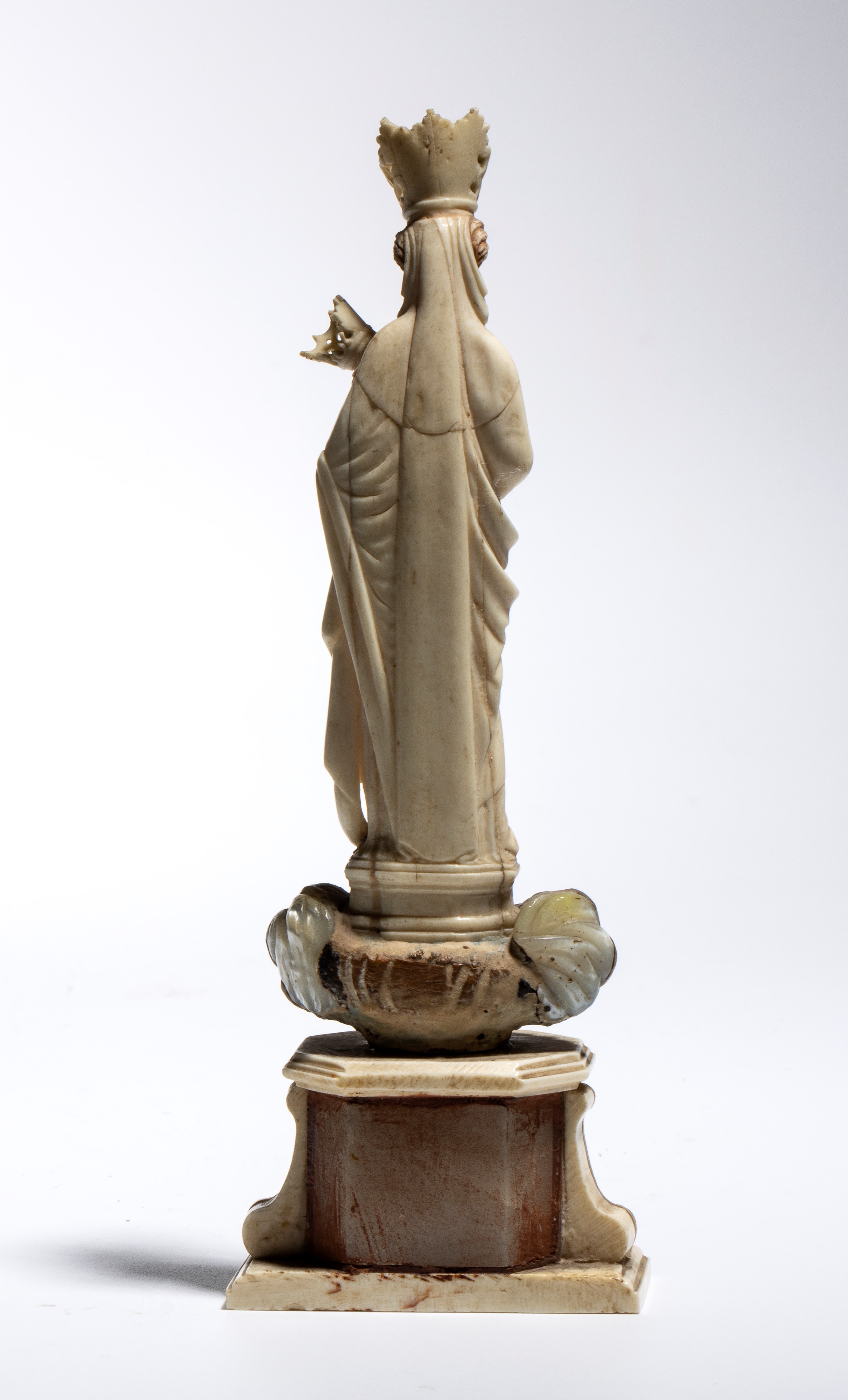 Scultura devozionale, Madonna di Trapani in avorio, fine XVII-inizio XVIII secolo