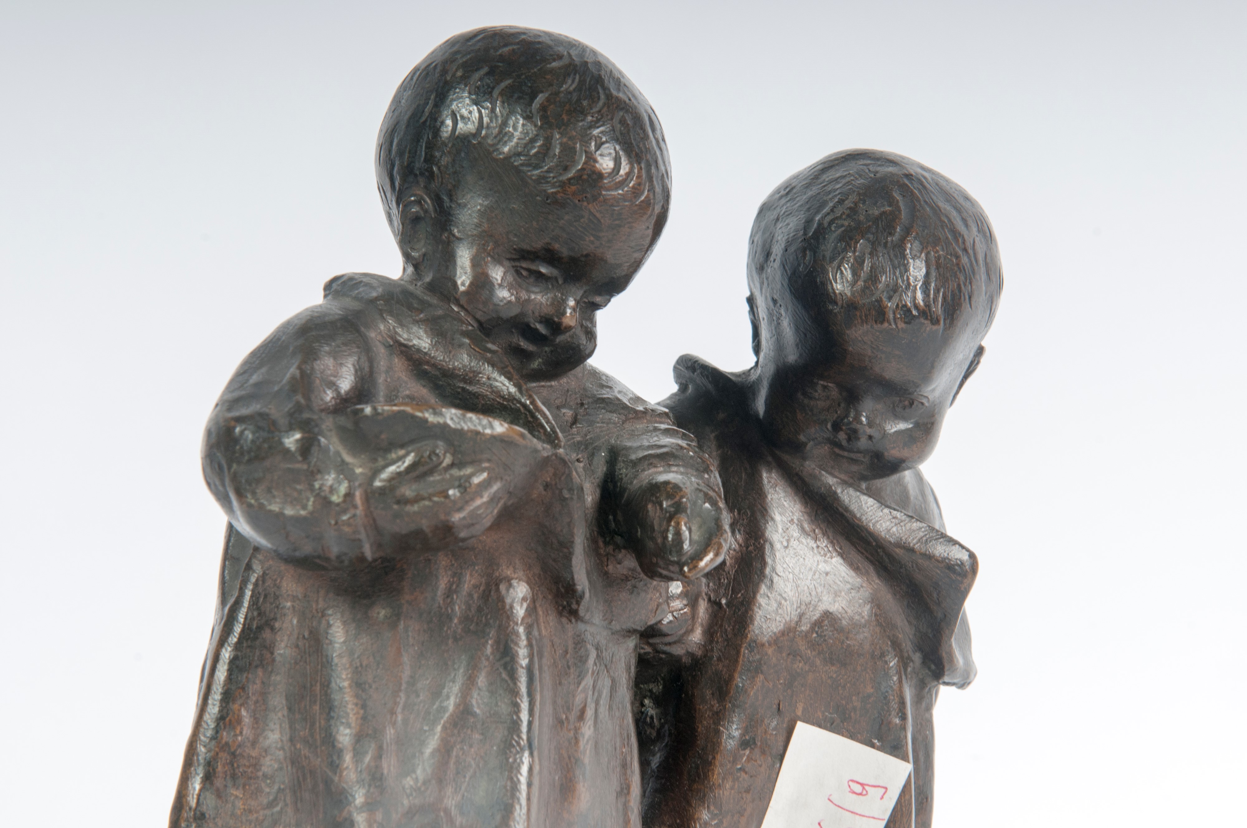 Aristide Petrilli - Coppia di bimbi, scultura in bronzo