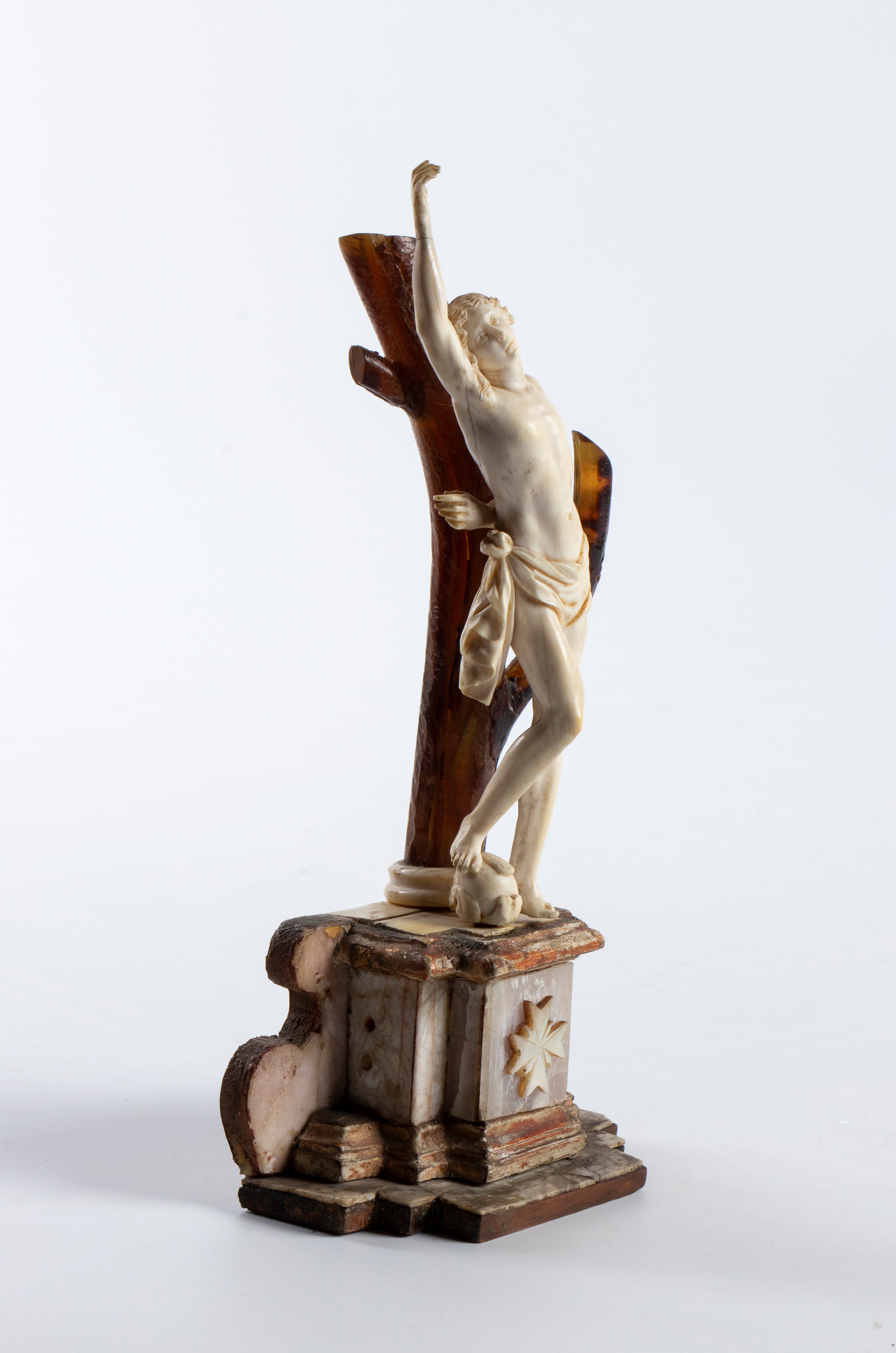 Scultura in avorio raffigurante San Sebastiano, Italia, metà XVII secolo