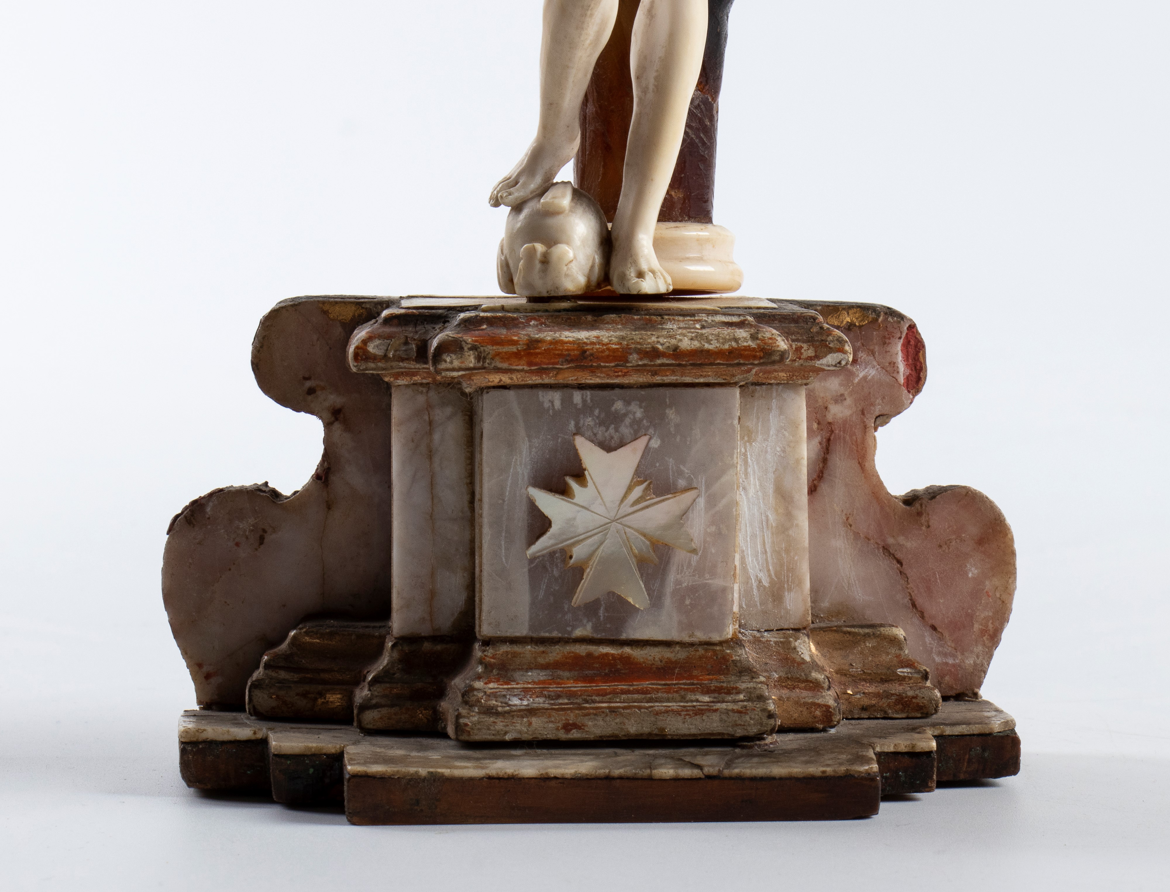 Scultura in avorio raffigurante San Sebastiano, Italia, metà XVII secolo