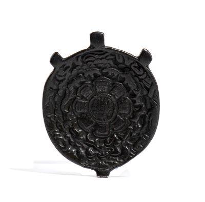 Ornamento pendente in bronzo, Cina, XX secolo