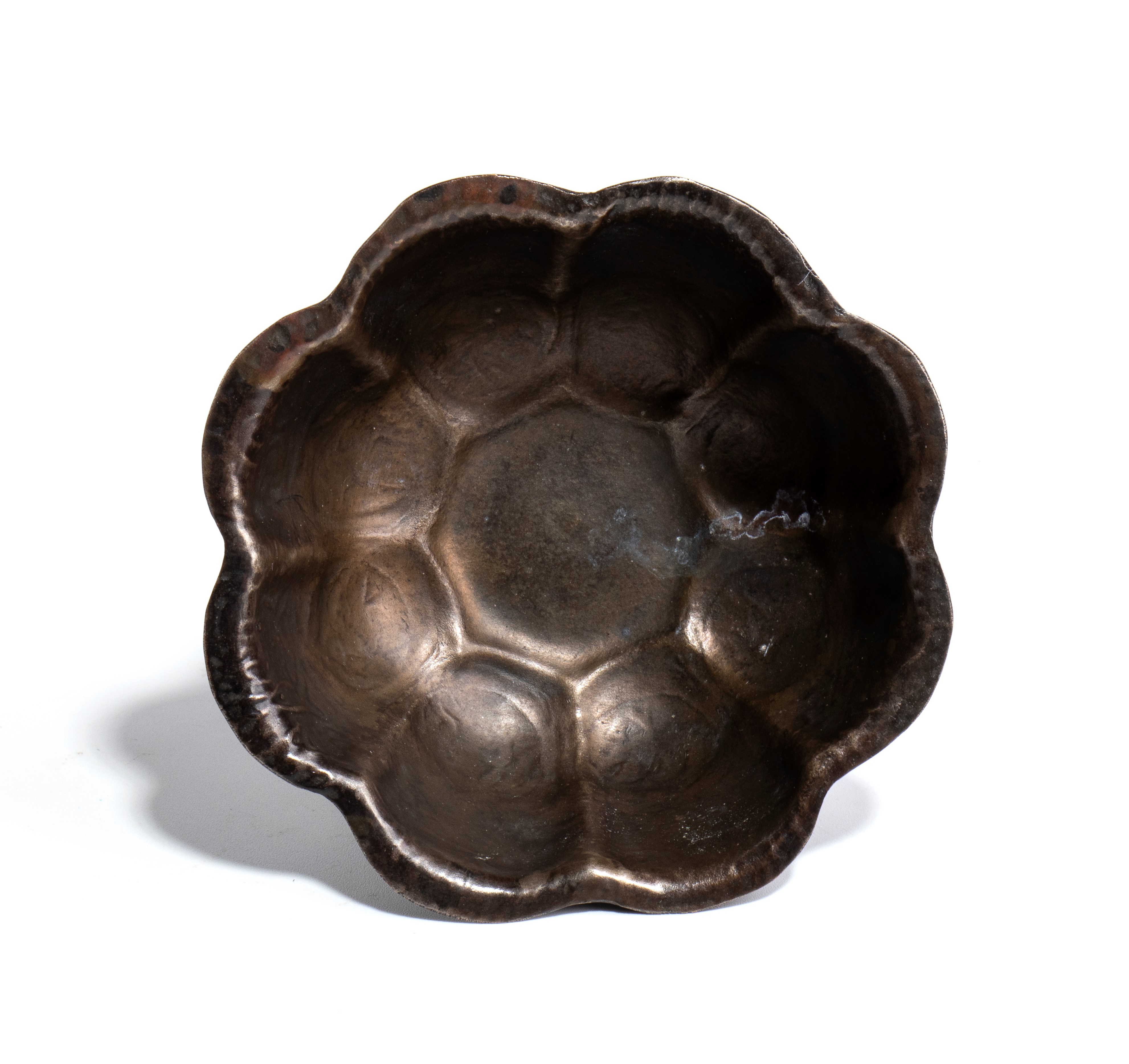 Ciotola per rituali buddisti, Cina, dinastia Qing, bronzo legato