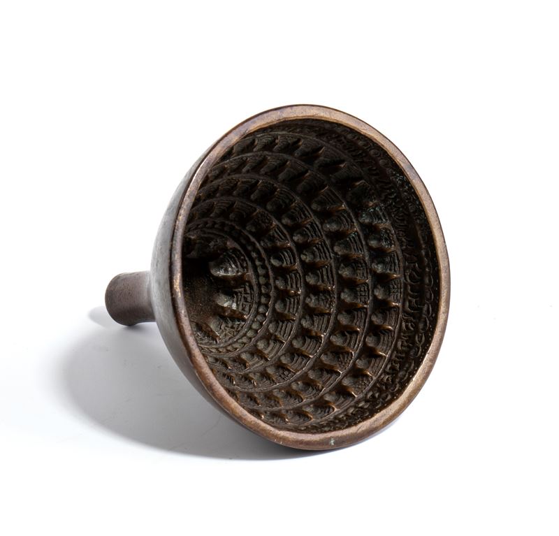 Stampo per stupa TsaTsa, bronzo legato, XIX secolo