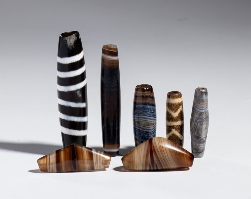 Perla tubolare in agata incastonata "Xiang Shi", perle in agata a venature "Xiang Shi", Bead Phet...