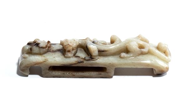 Ornamento in giada intagliato, Cina 