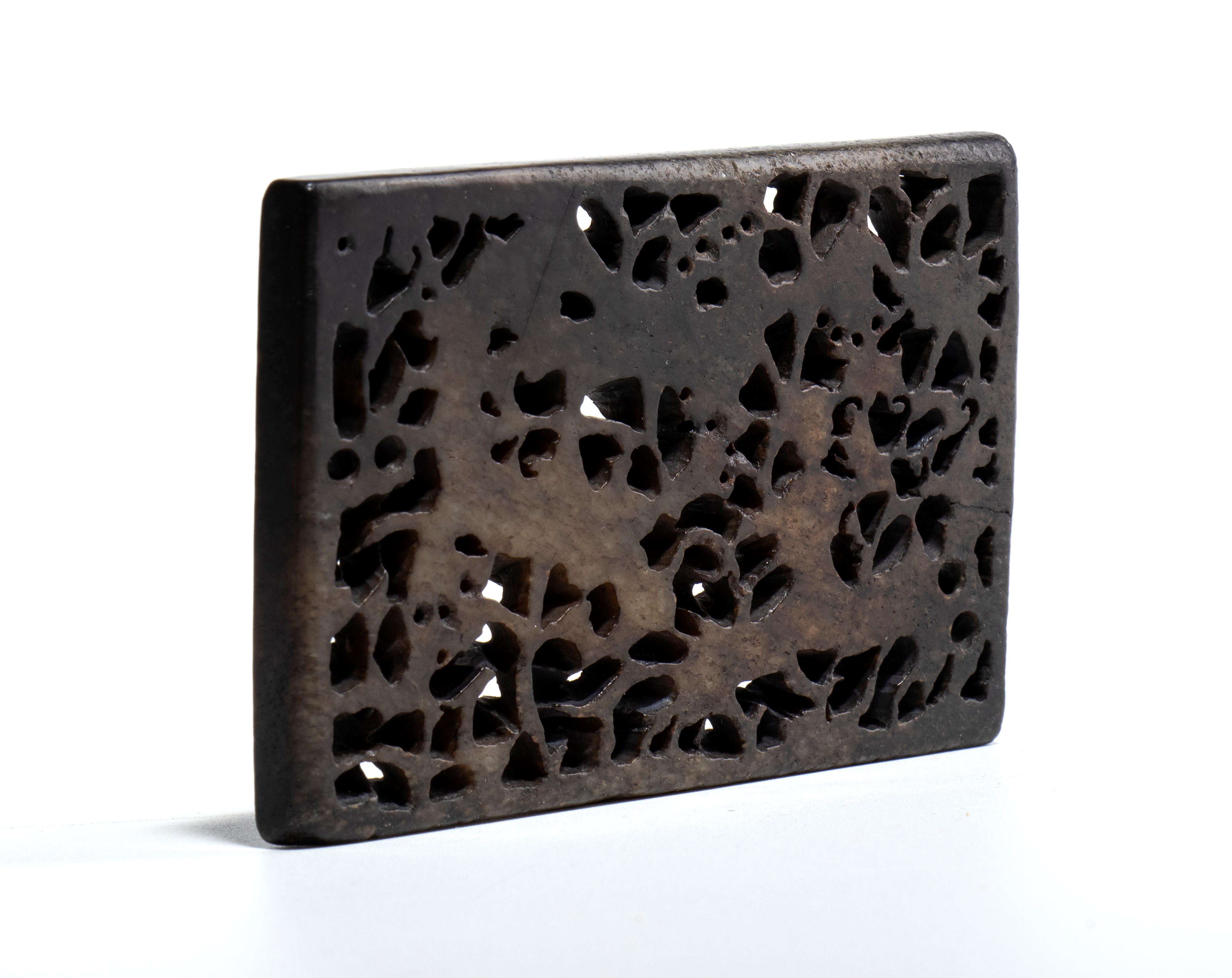 Placca in giada scura, Cina