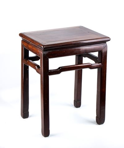 Tavolo in legno, Cina, Fine Dinastia Qing, 1900 circa