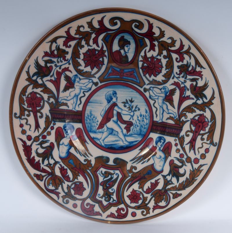 Paolo Rubboli - Piatto da pompa in ceramica policroma, ultimo quarto XIX secolo