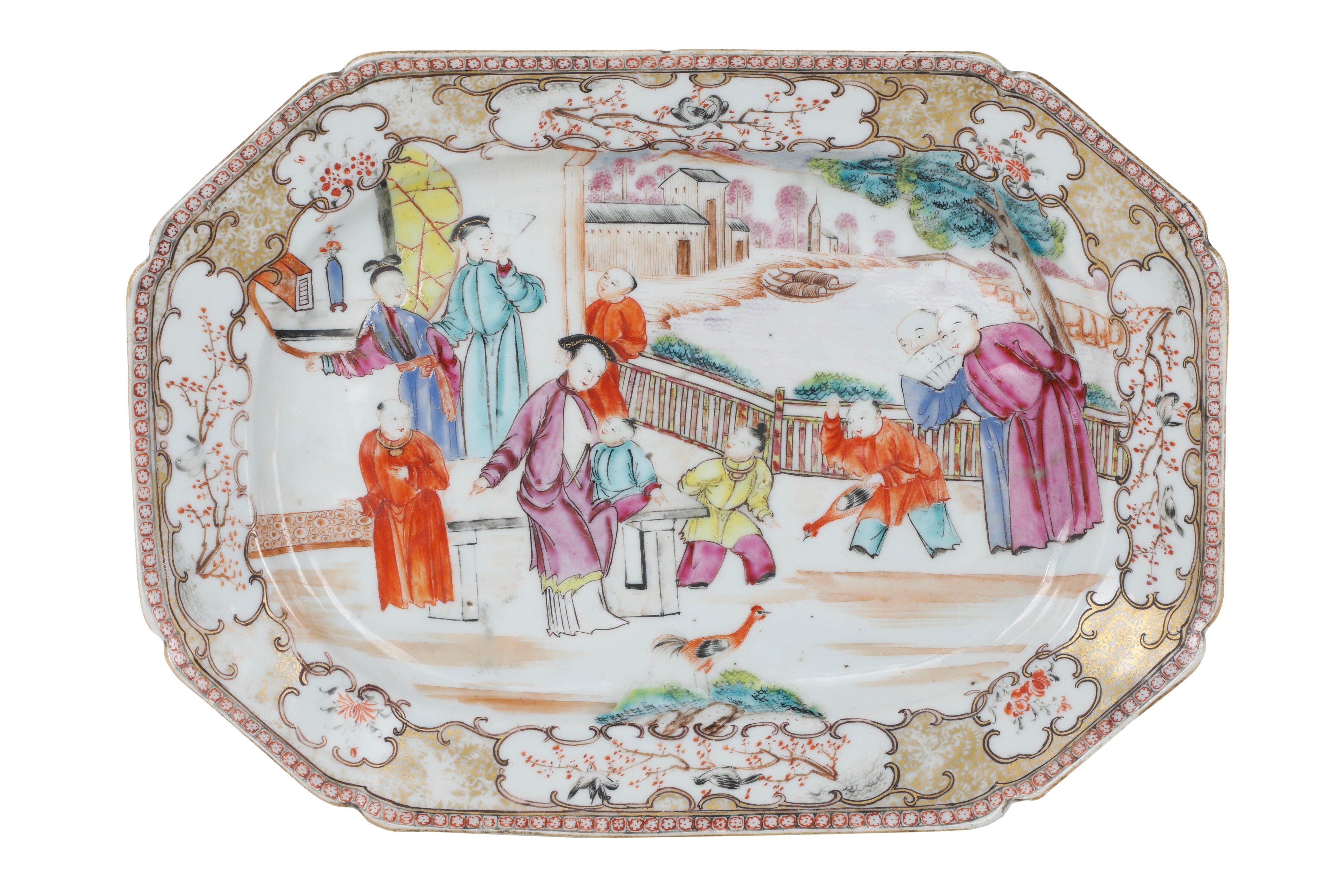 Lotto di 3 piatti in porcellana, Cina