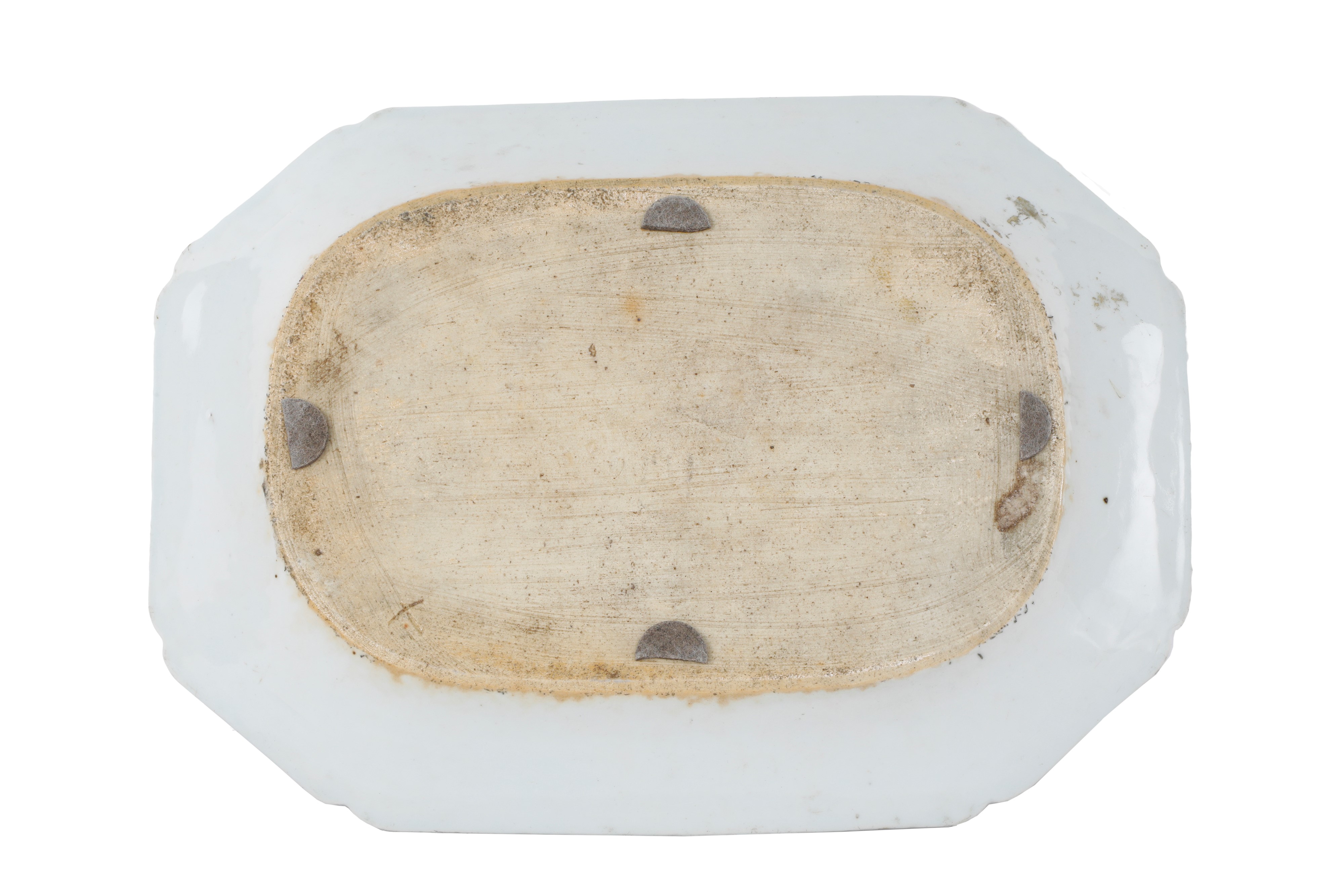 Lotto di 3 piatti in porcellana, Cina