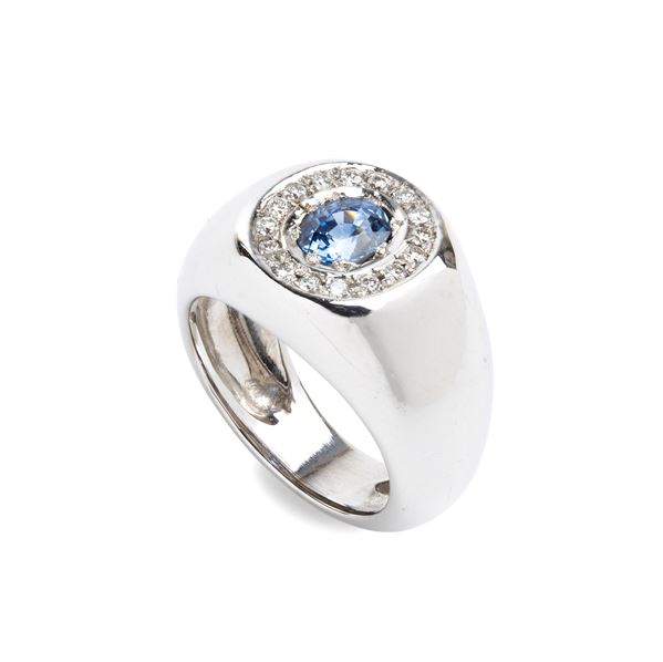 Blue sapphire diamond gold ring