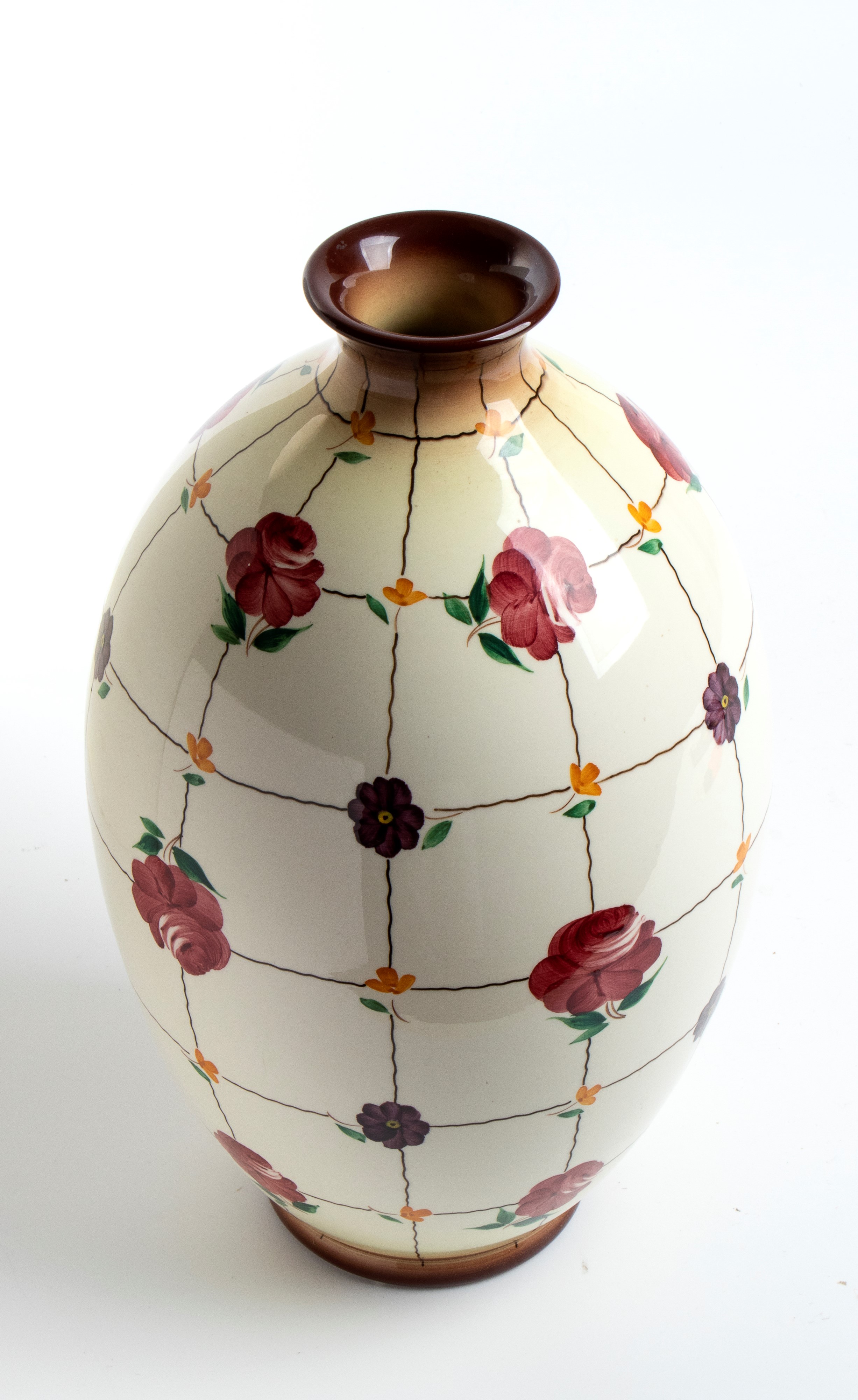 Vaso con decorazione di rose attribuito a Angelo Simonetto