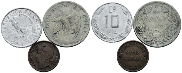 CILE. Lotto di 3 monete. Nominali, date e conservazioni varie.