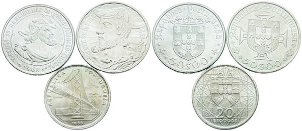 PORTOGALLO. Interessante lotto di 3 monete 20 escudos 1966, 50 escudos 1968, 1969. Ag; FDC 