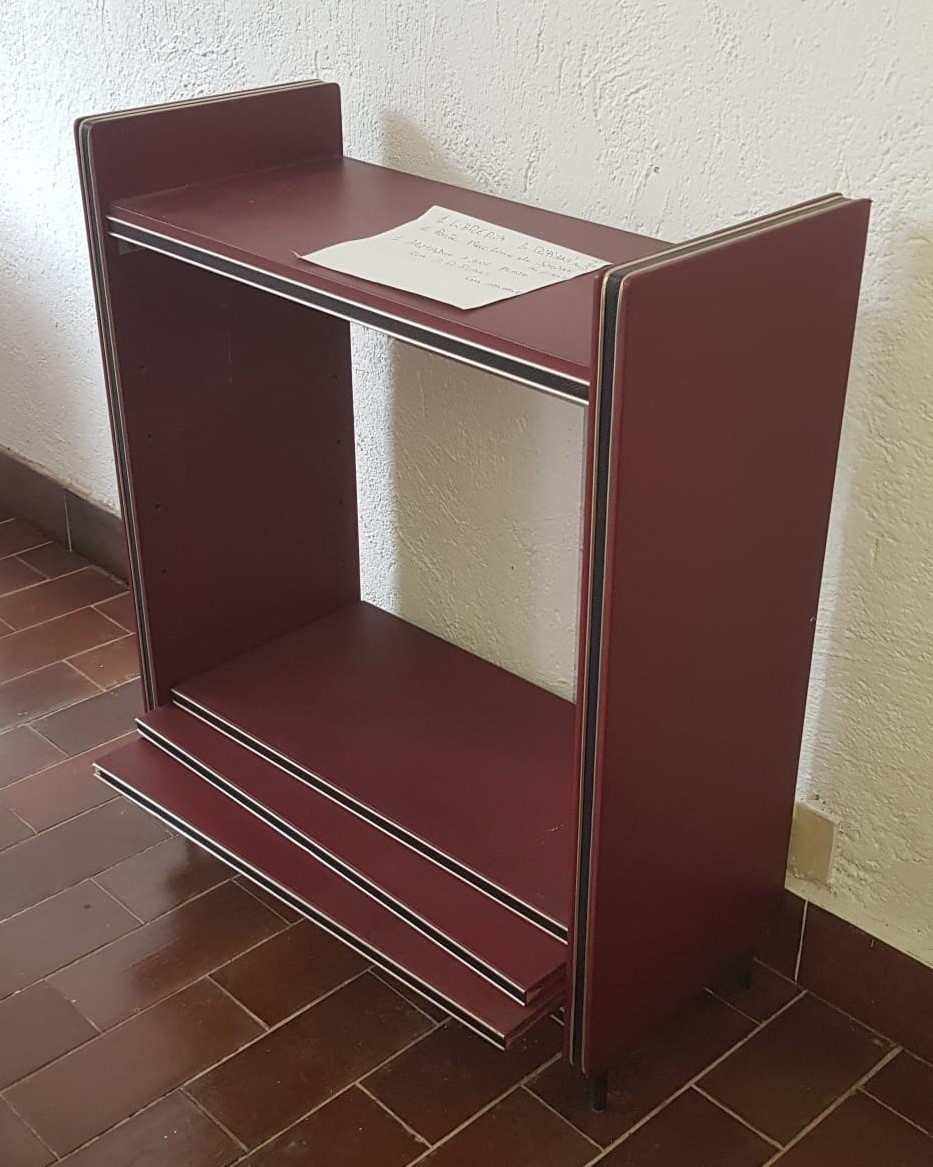 Umberto Mascagni - Studio in pelle rossa, componibile