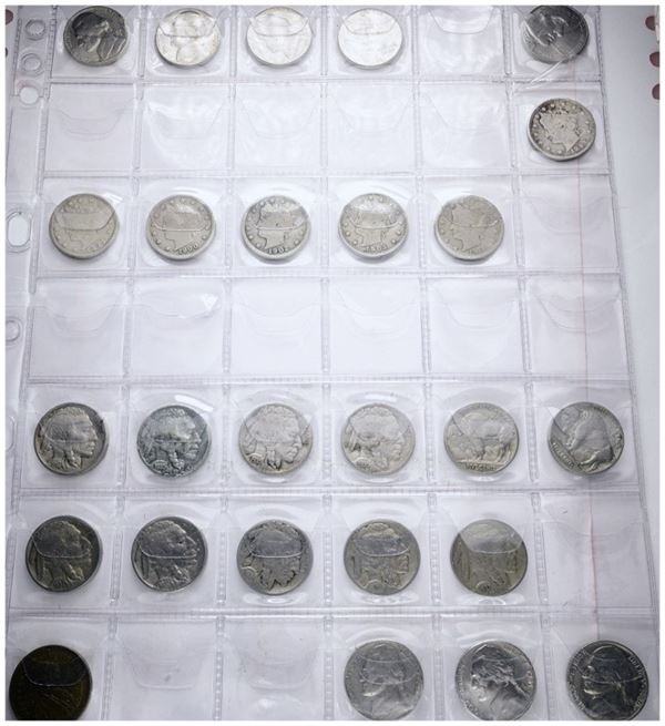 USA. Lotto di 12 monete. Metalli, nominali, date e conservazioni varie.