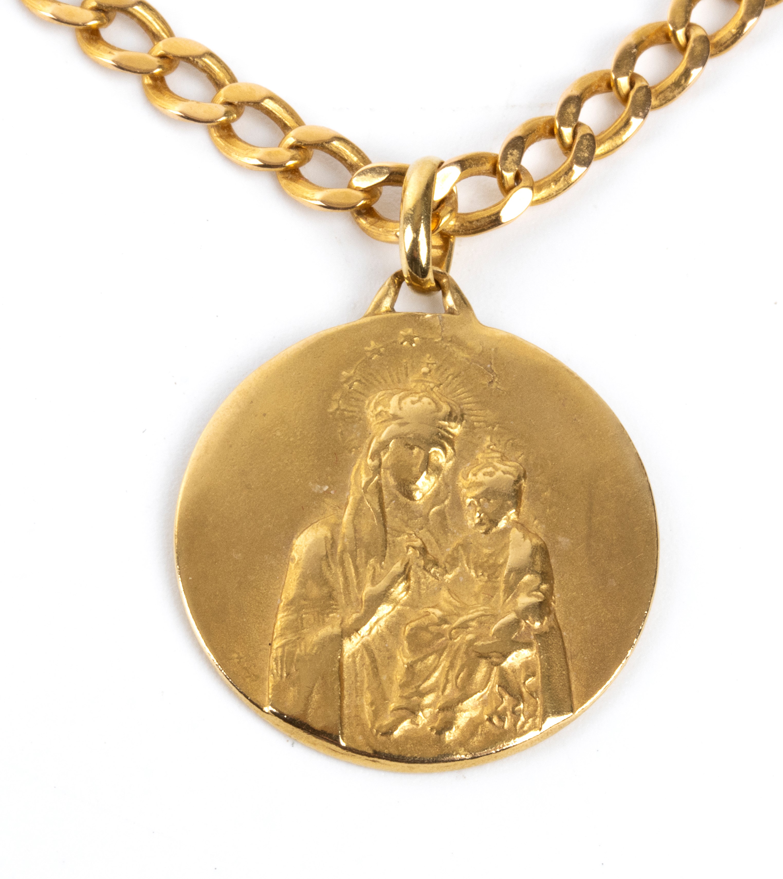 Girocollo in oro con pendenti