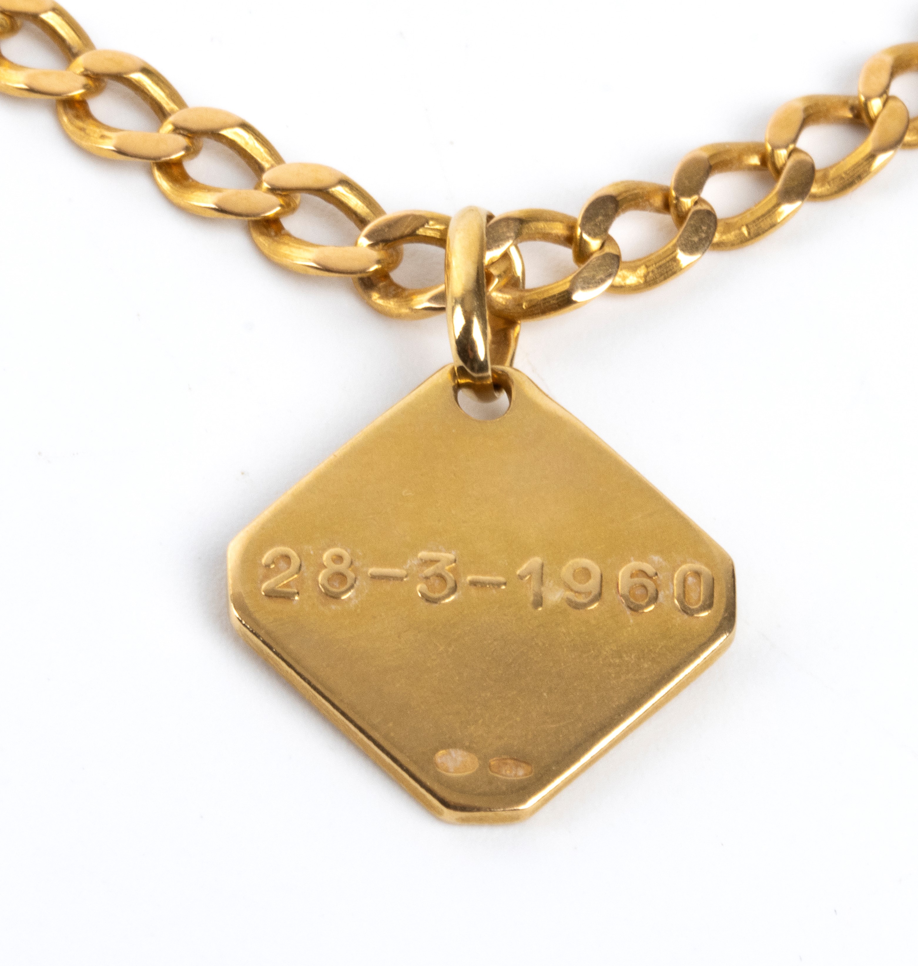 Girocollo in oro con pendenti